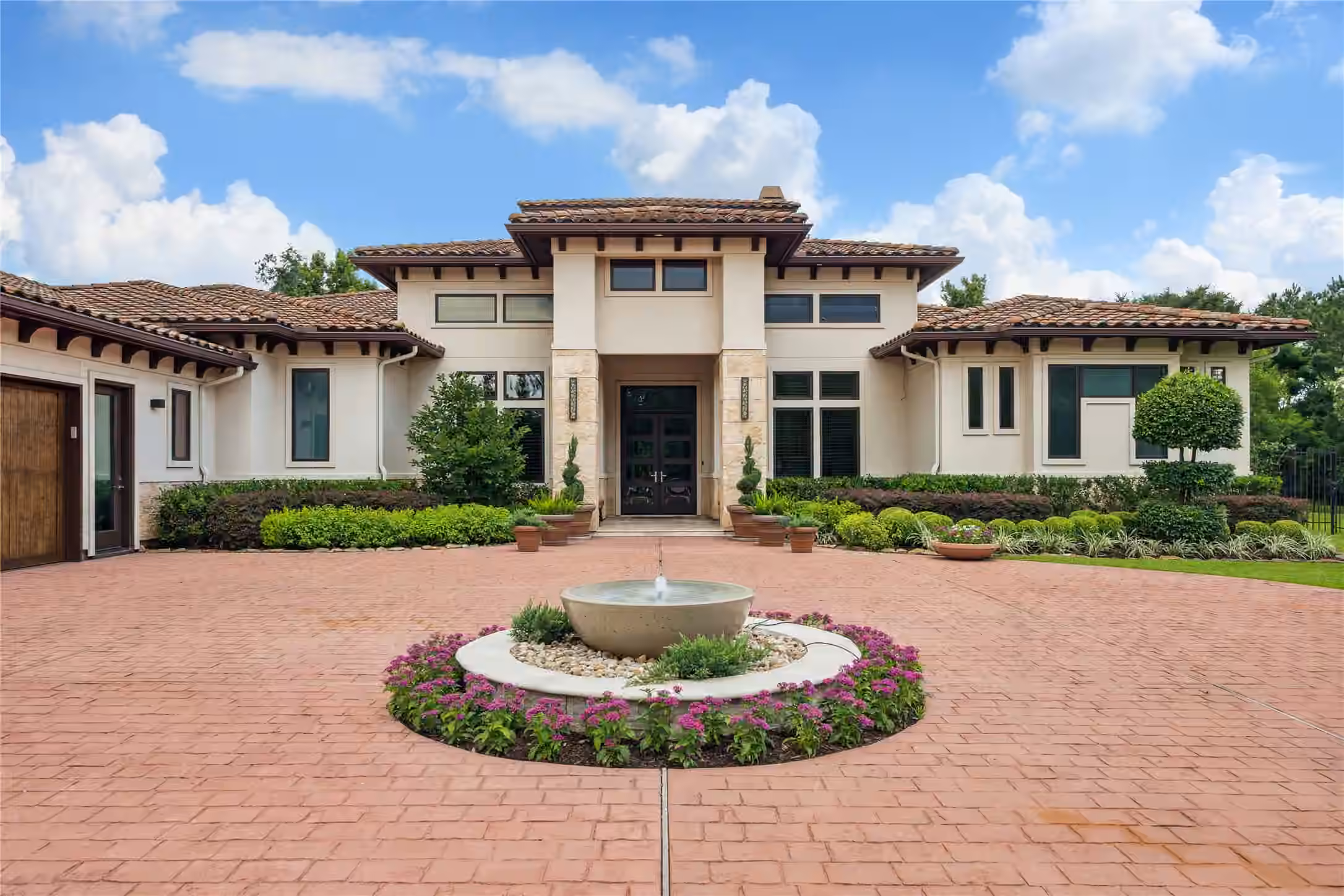 Photo of 25901 Haven Lake Drive, Tomball, TX 77375