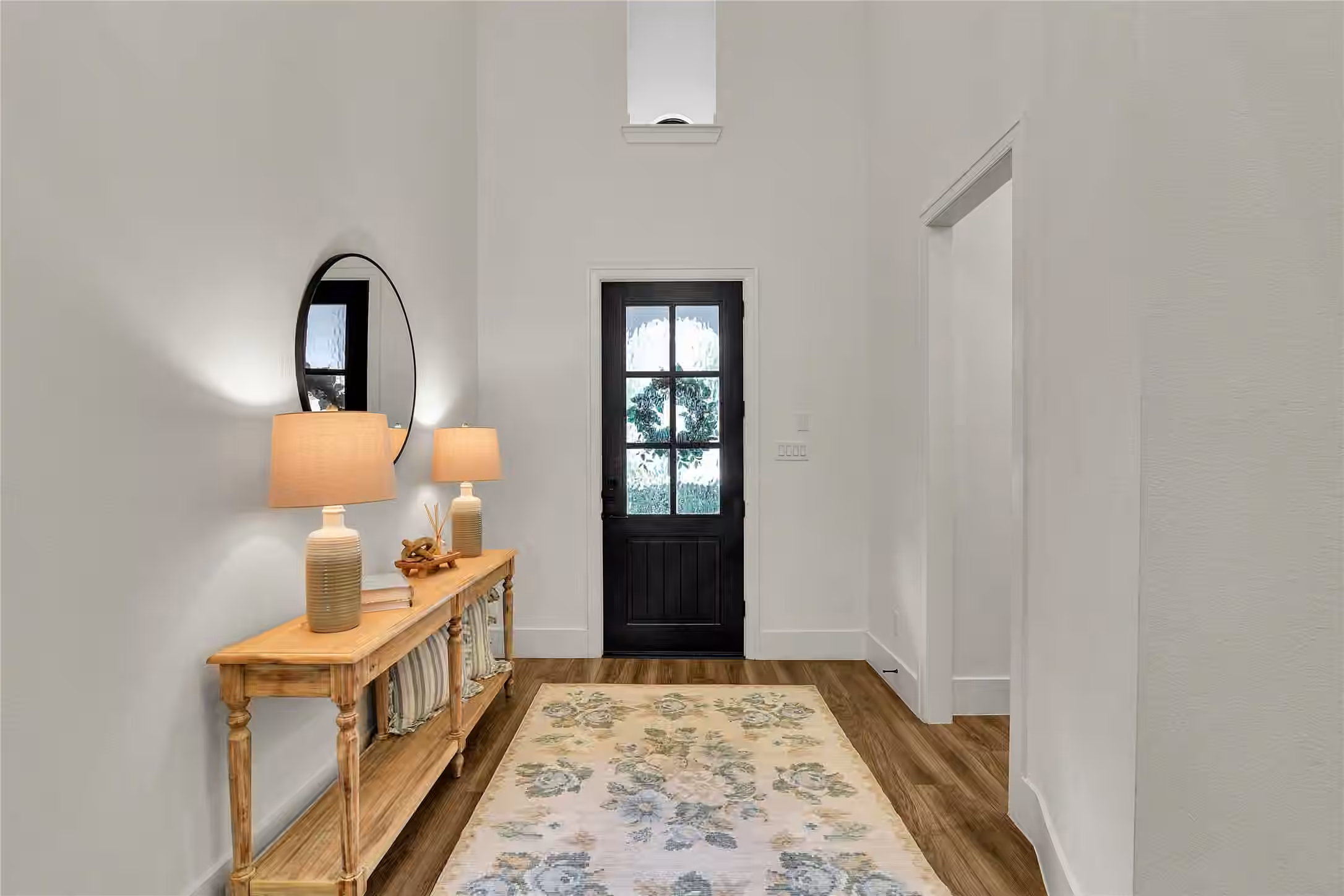 Photo 6 of 319 S Opulent Drive, Montgomery, TX