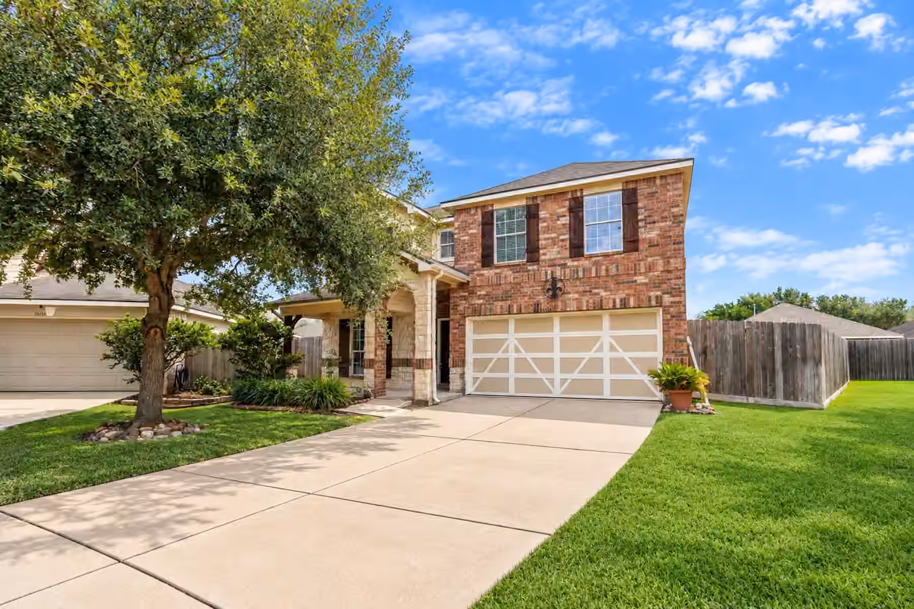Photo 2 of 26506 Marble Point Lane, Katy, TX