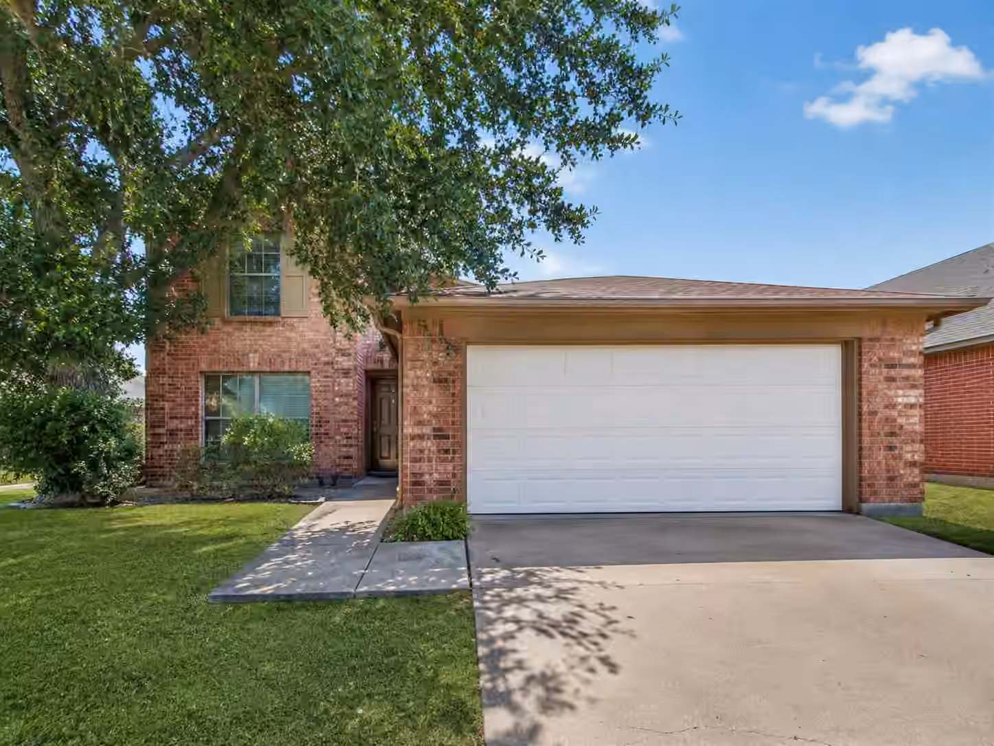 Photo 5 of 15103 Beechnut Street, Houston, TX