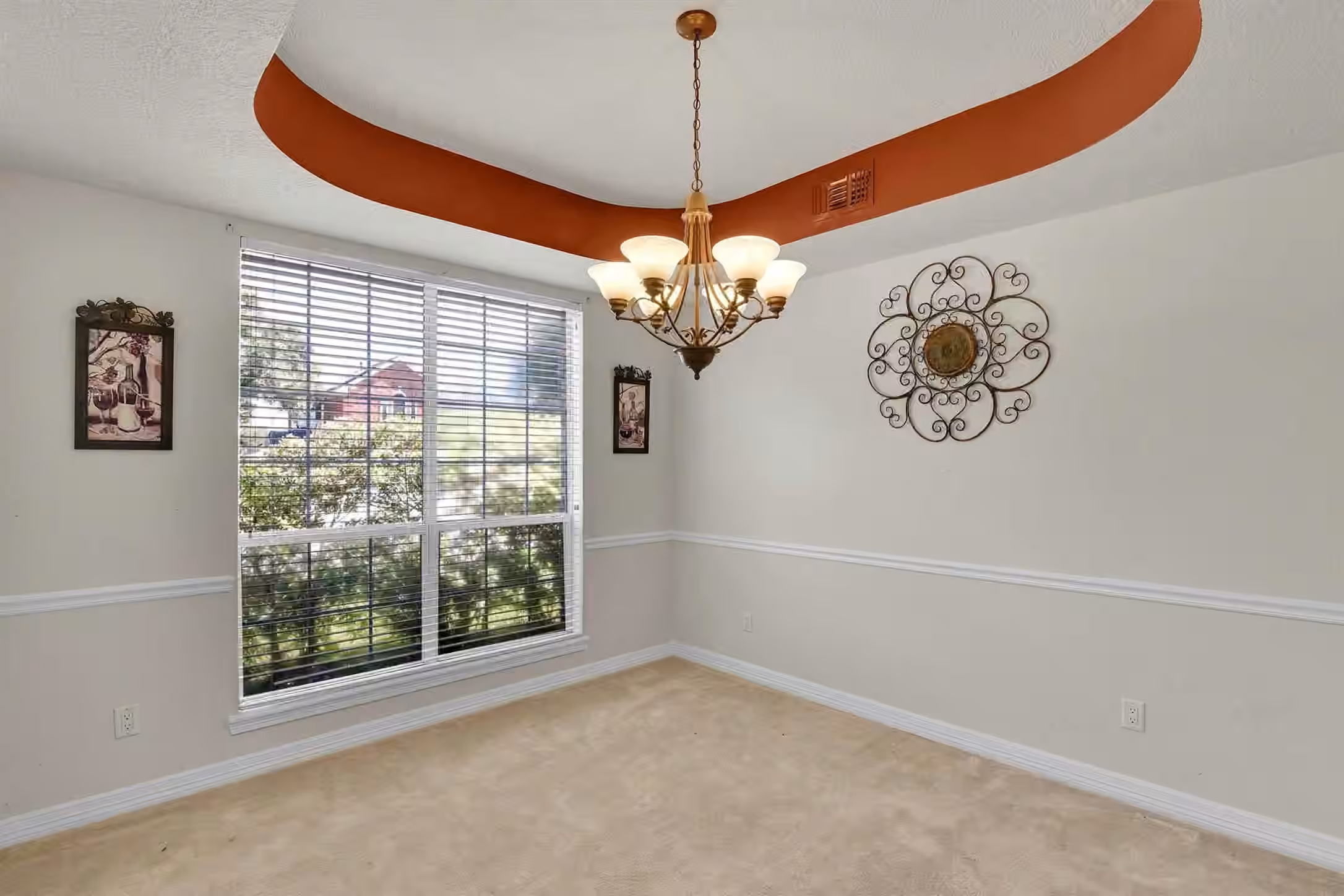 Photo 6 of 9822 El Chaco Street, Baytown, TX
