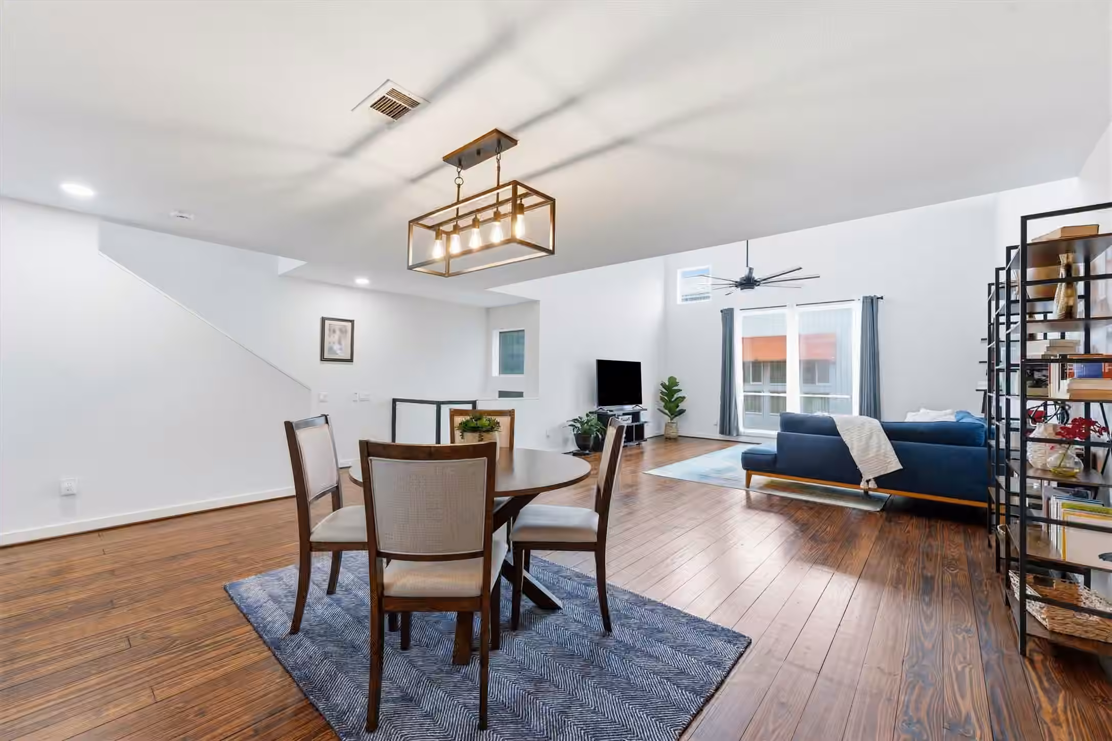 Photo 7 of 6935 Ardmore Street, Houston, TX