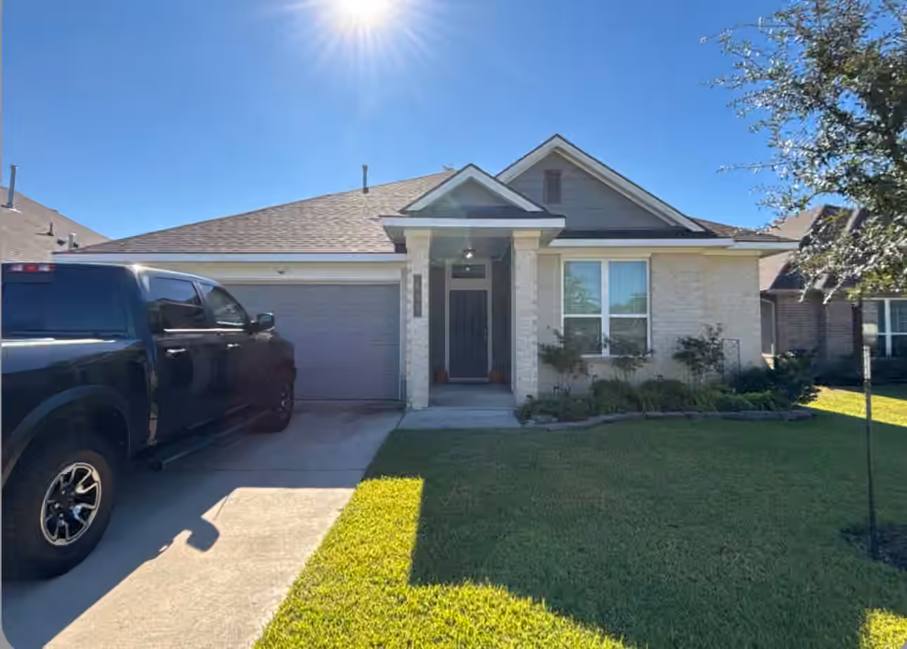 Photo of 610 Wildflower Trail Ln Place, Tomball, TX 77375