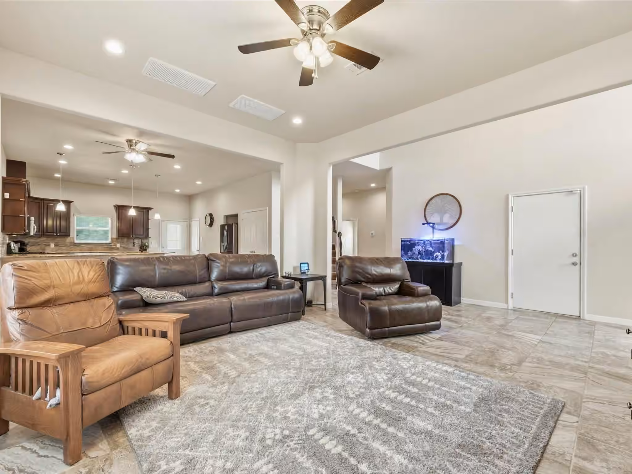 Photo 6 of 6418 Alicia Way Lane, Katy, TX