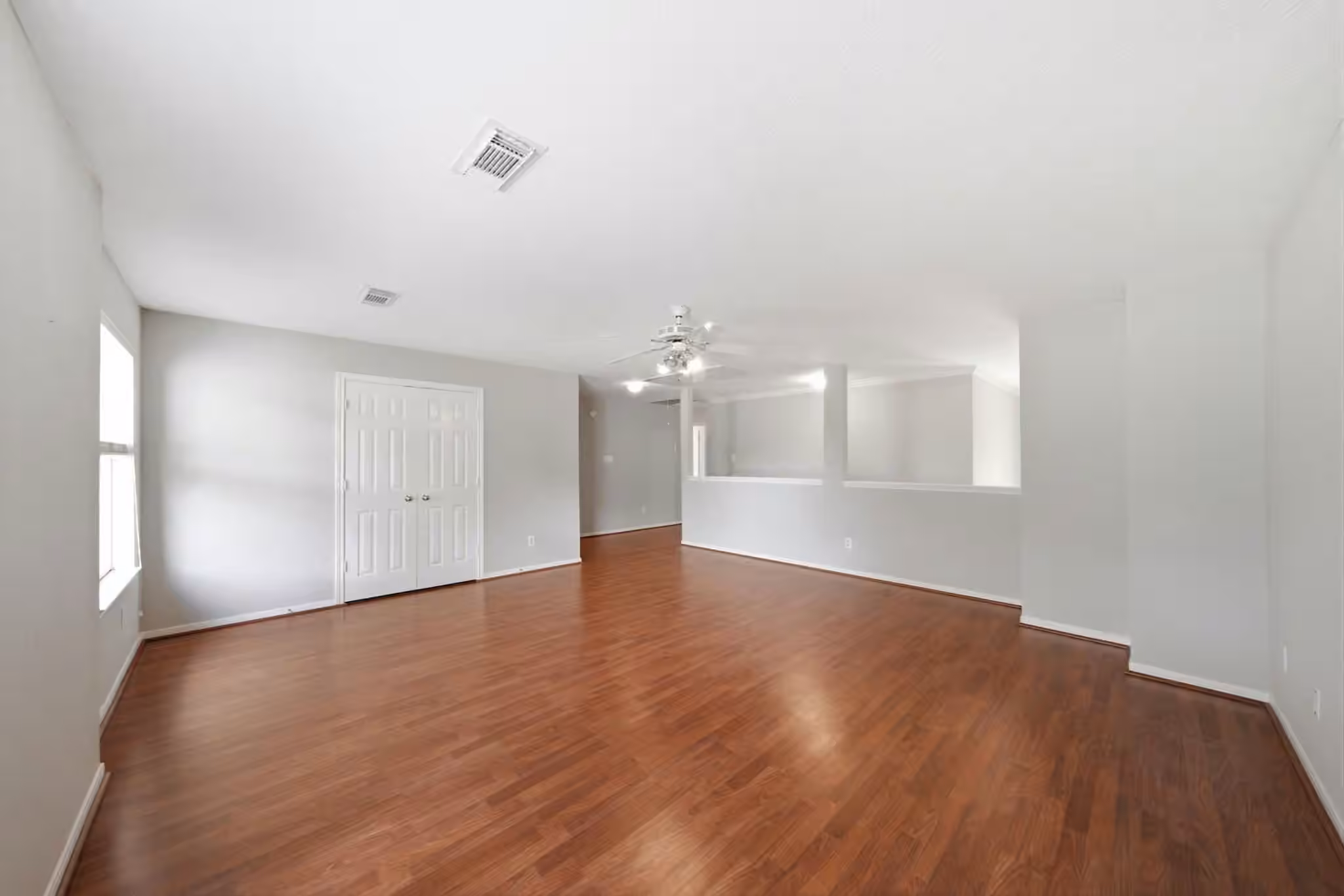 Photo 6 of 9150 Blake Bend Circle, Houston, TX