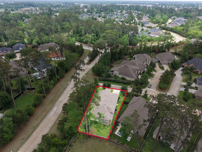 Photo 3 of 204 Bee Balm Court, Conroe, TX