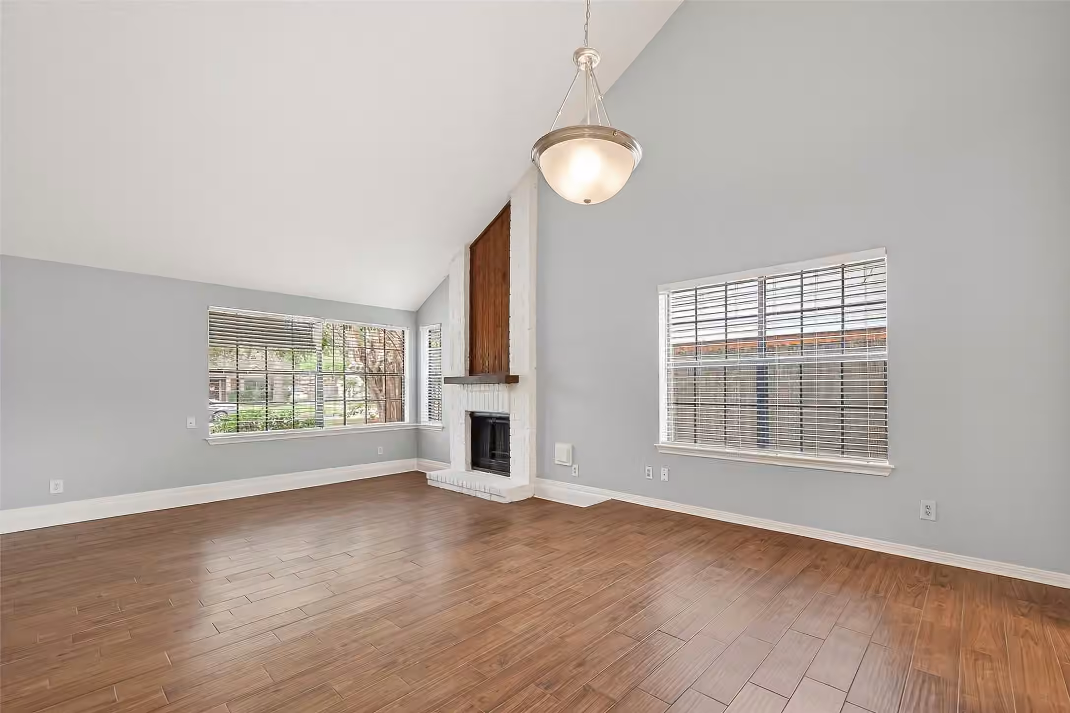 Photo 6 of 22946 Provincial Boulevard, Katy, TX