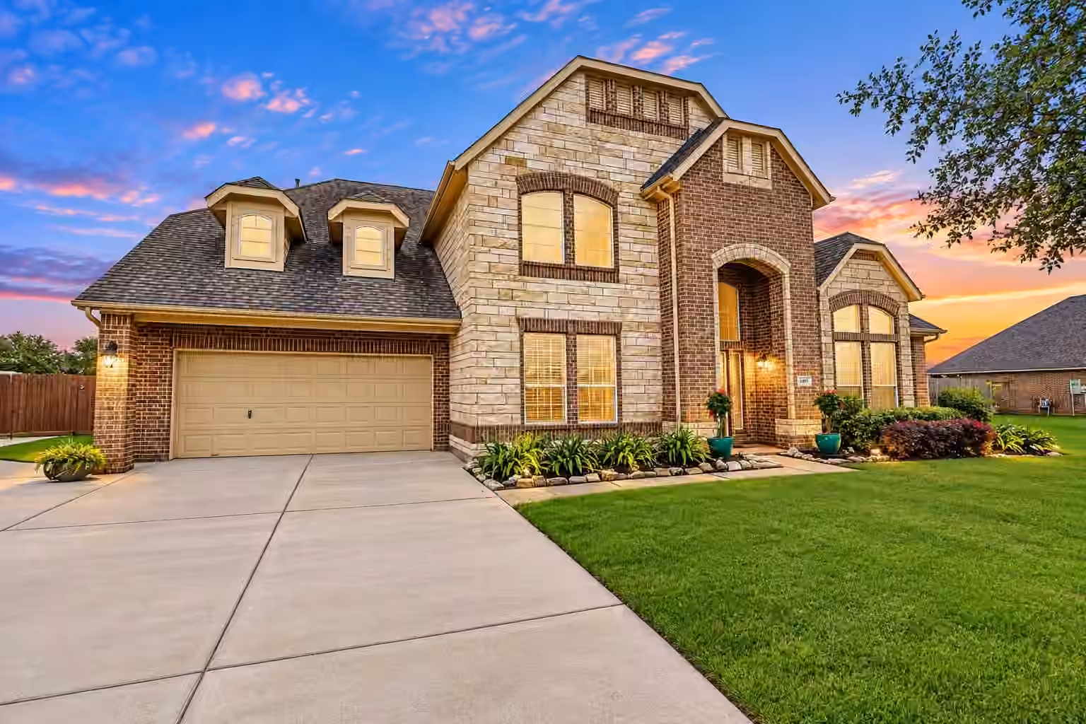 Photo of 4410 Clearwater Road, Baytown, TX 77523