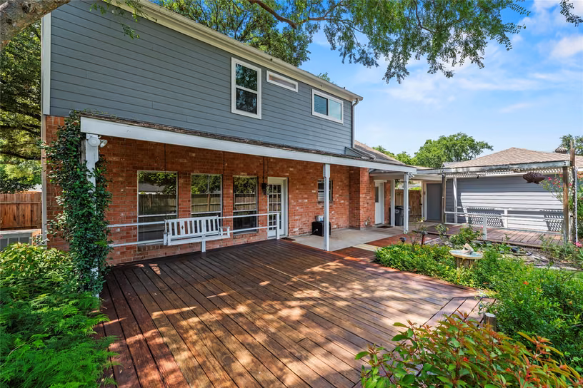 Photo 3 of 8106 Tall Firs Lane, Houston, TX