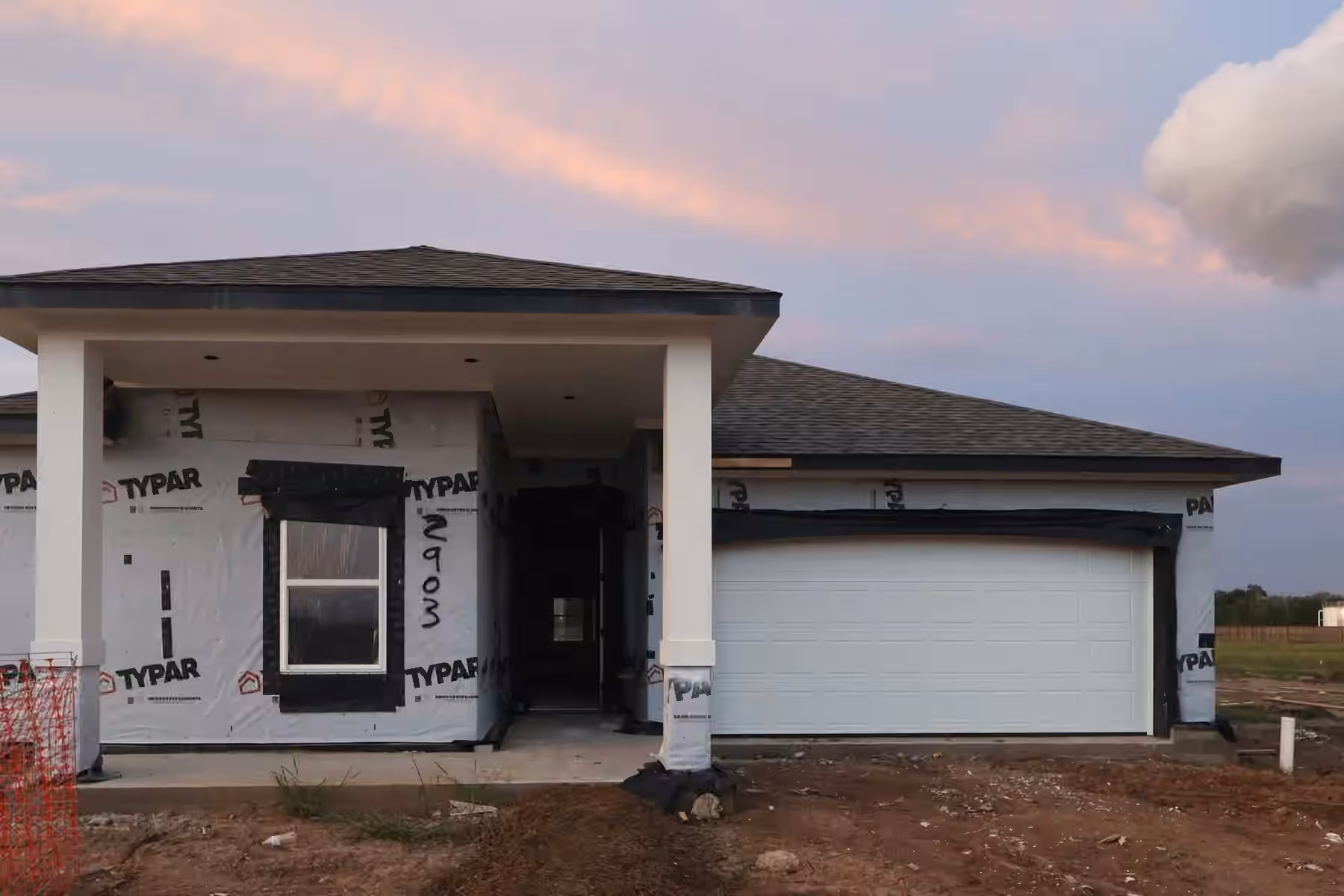 Photo 3 of 2903 Silver Forest Street, Angleton, TX