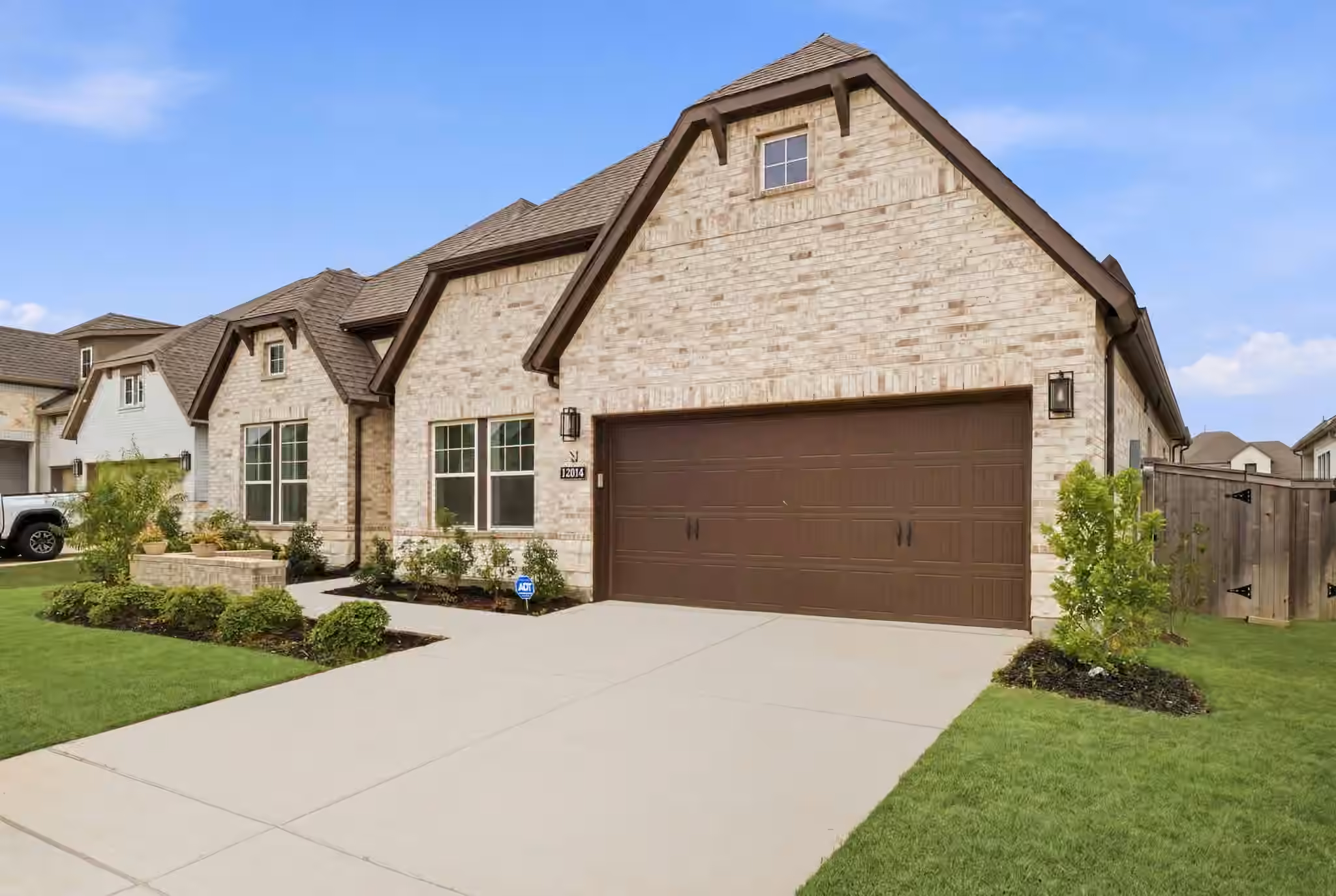 Photo 5 of 22214 Bushy Matgrass Lane, Cypress, TX