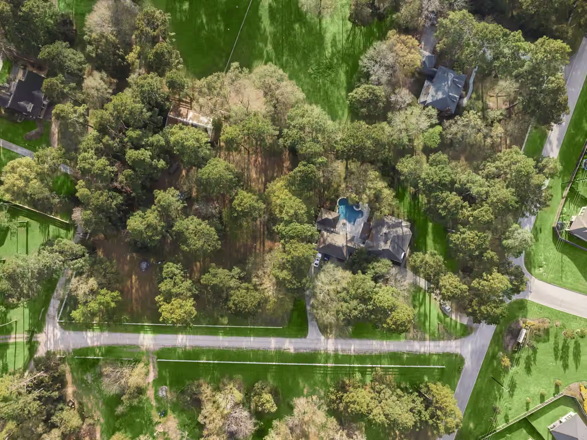Photo 7 of 9913 Kleppel Road, Tomball, TX