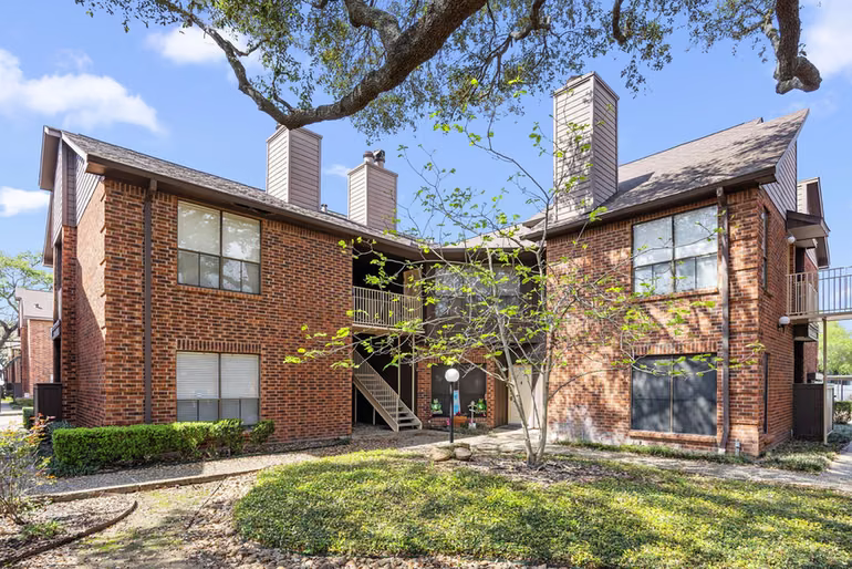 Photo of 3100 Walnut Bend Lane 120, Houston, TX 77042