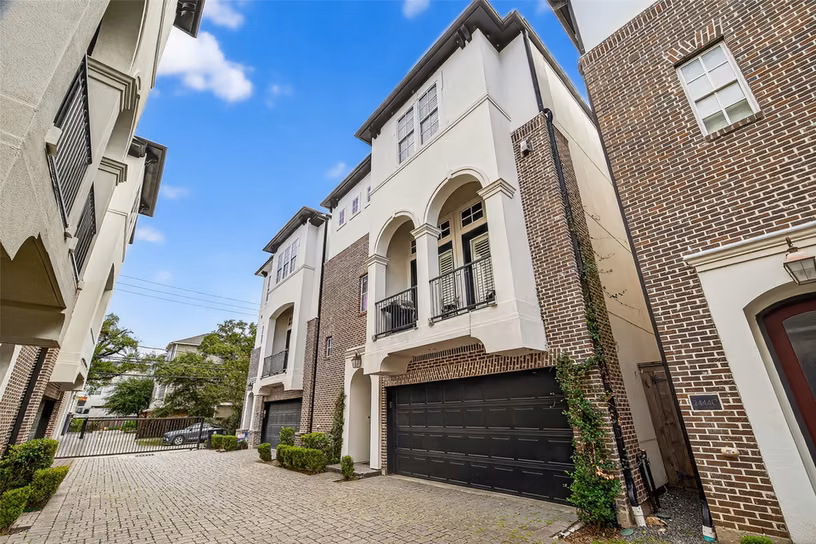 Photo of 2444 Charleston Street B, Houston, TX