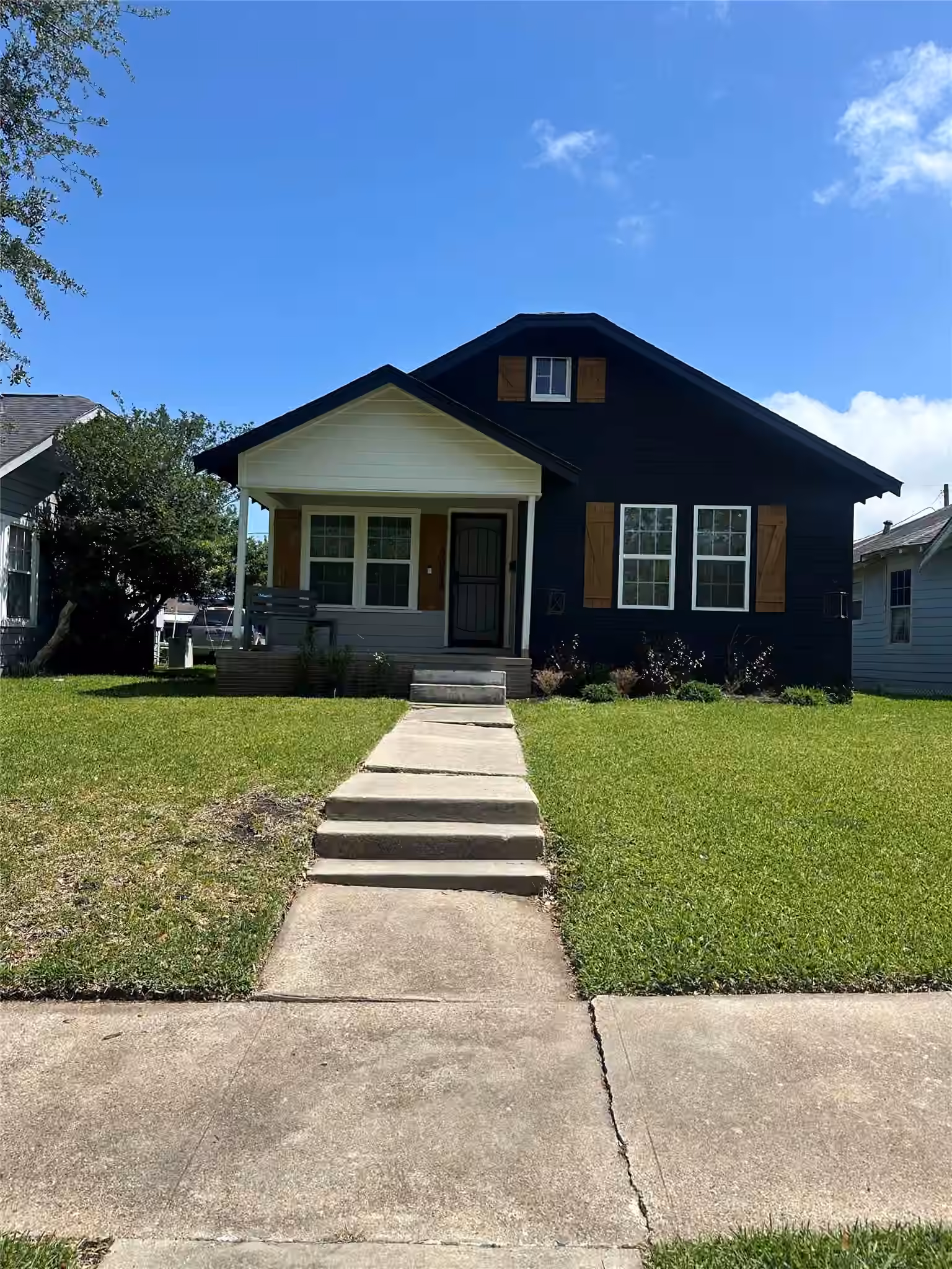 Photo of 2216 New Jersey Street, Baytown, TX 77520