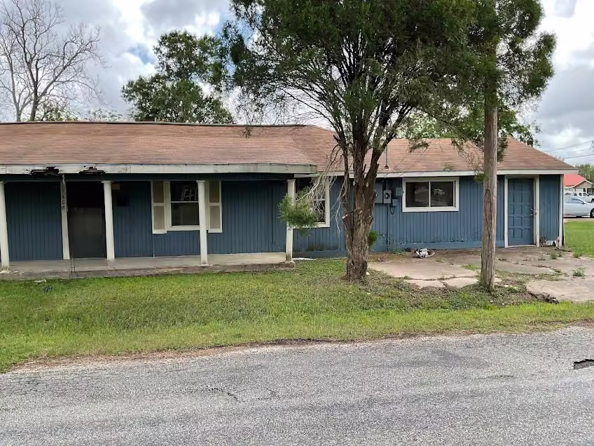 Photo of 1408 Austin Street, Bay City, TX 77414