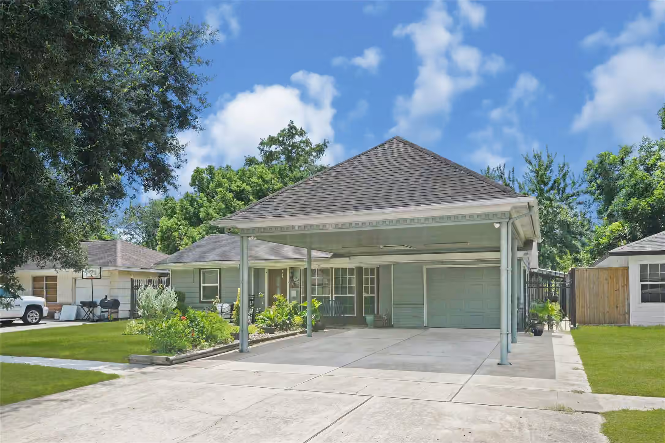 Photo of 12410 Palmbeach Street, Houston, TX 77034