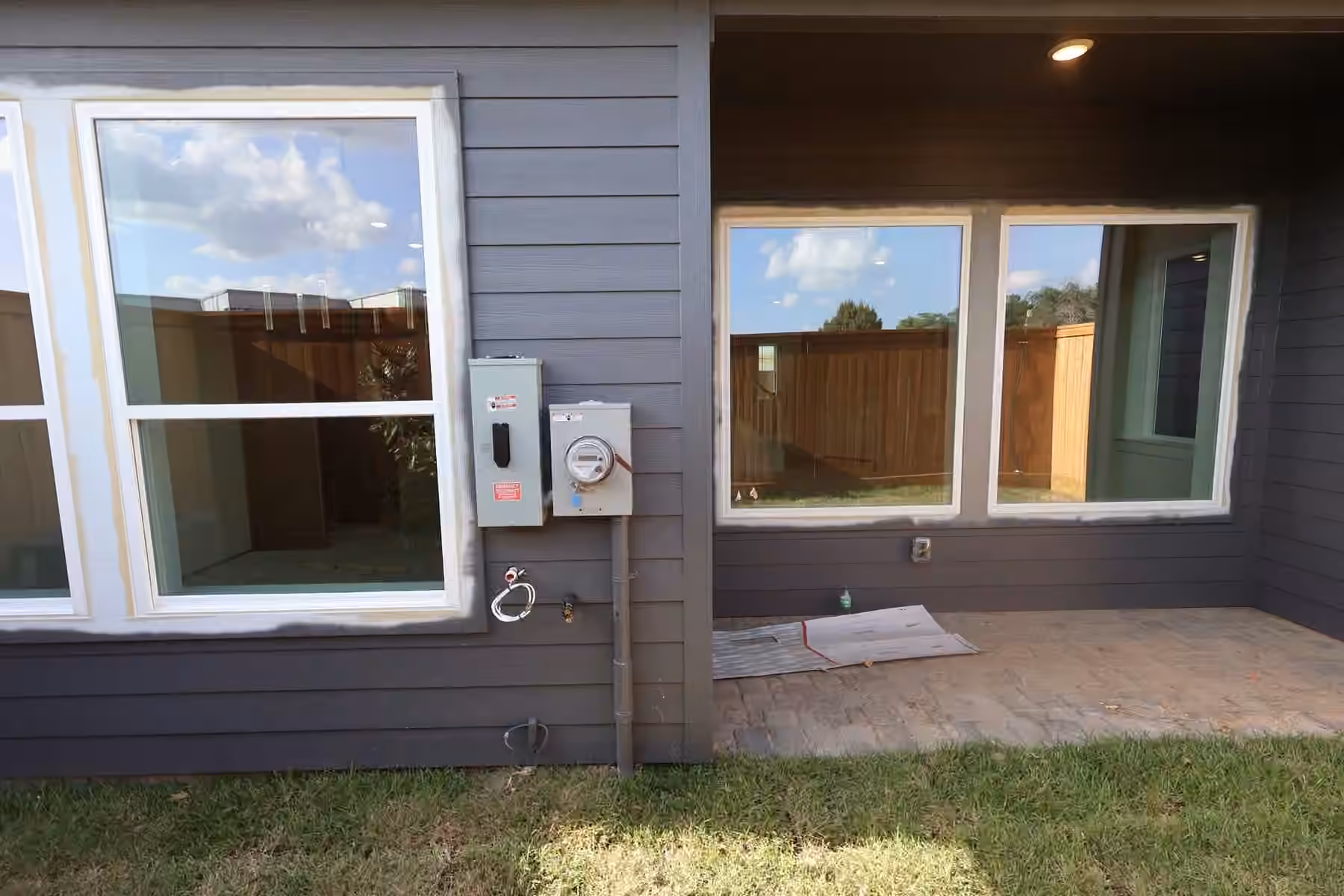 Photo 2 of 16021 Hayes Park Drive, Houston, TX
