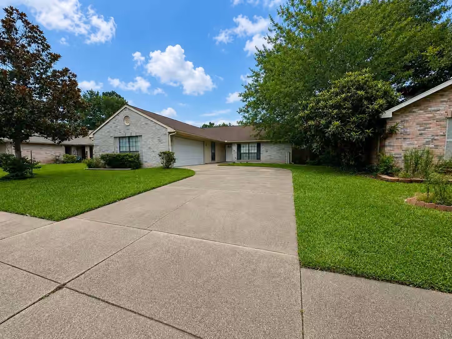 Photo of 22722 Hawkwood Drive, Spring, TX