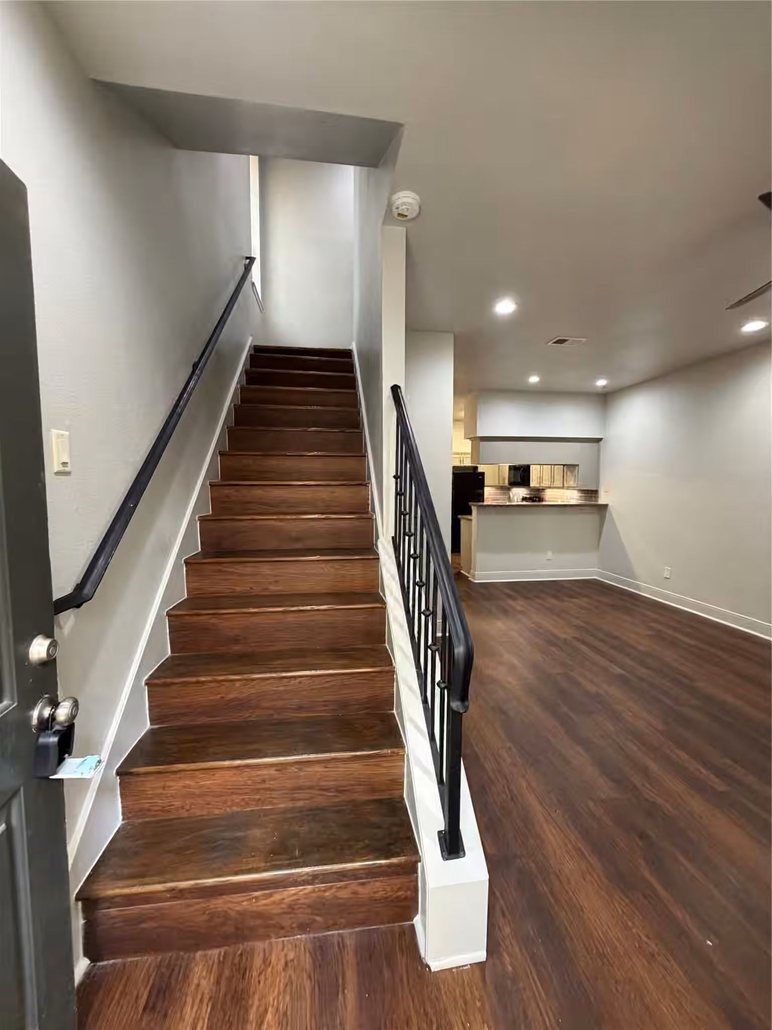 Photo 2 of 2626 Holly Hall Street 102, Houston, TX