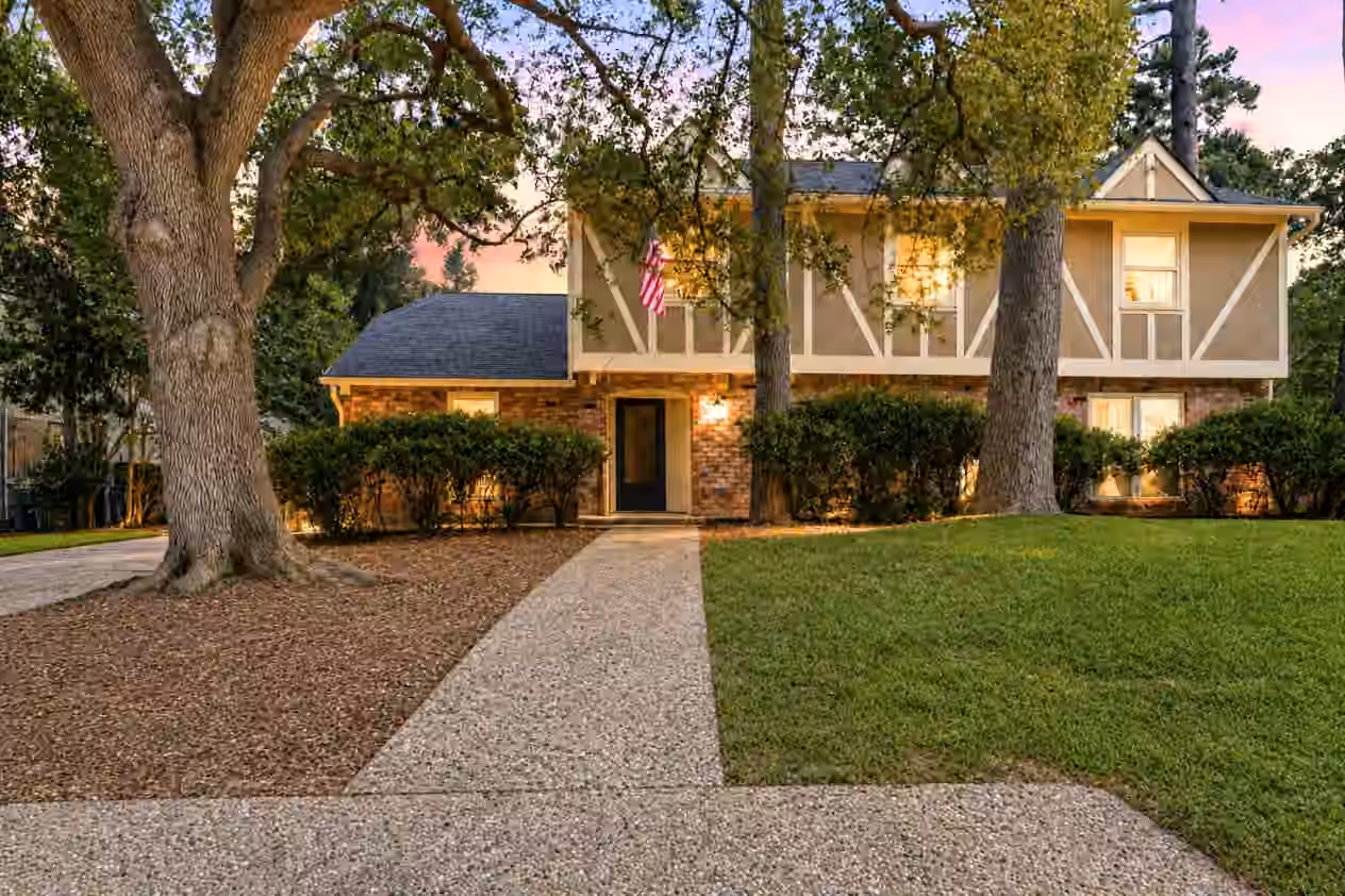 Photo of 10818 Elmdale Drive, Houston, TX