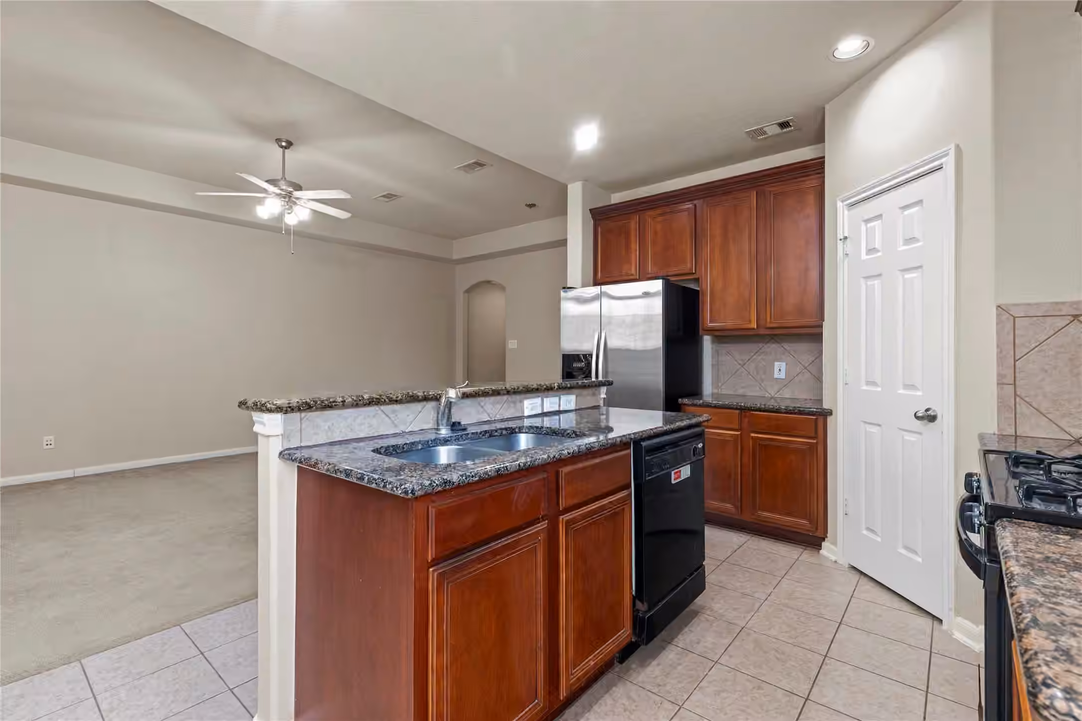 Photo 7 of 29711 Meridian Hill Drive, Spring, TX
