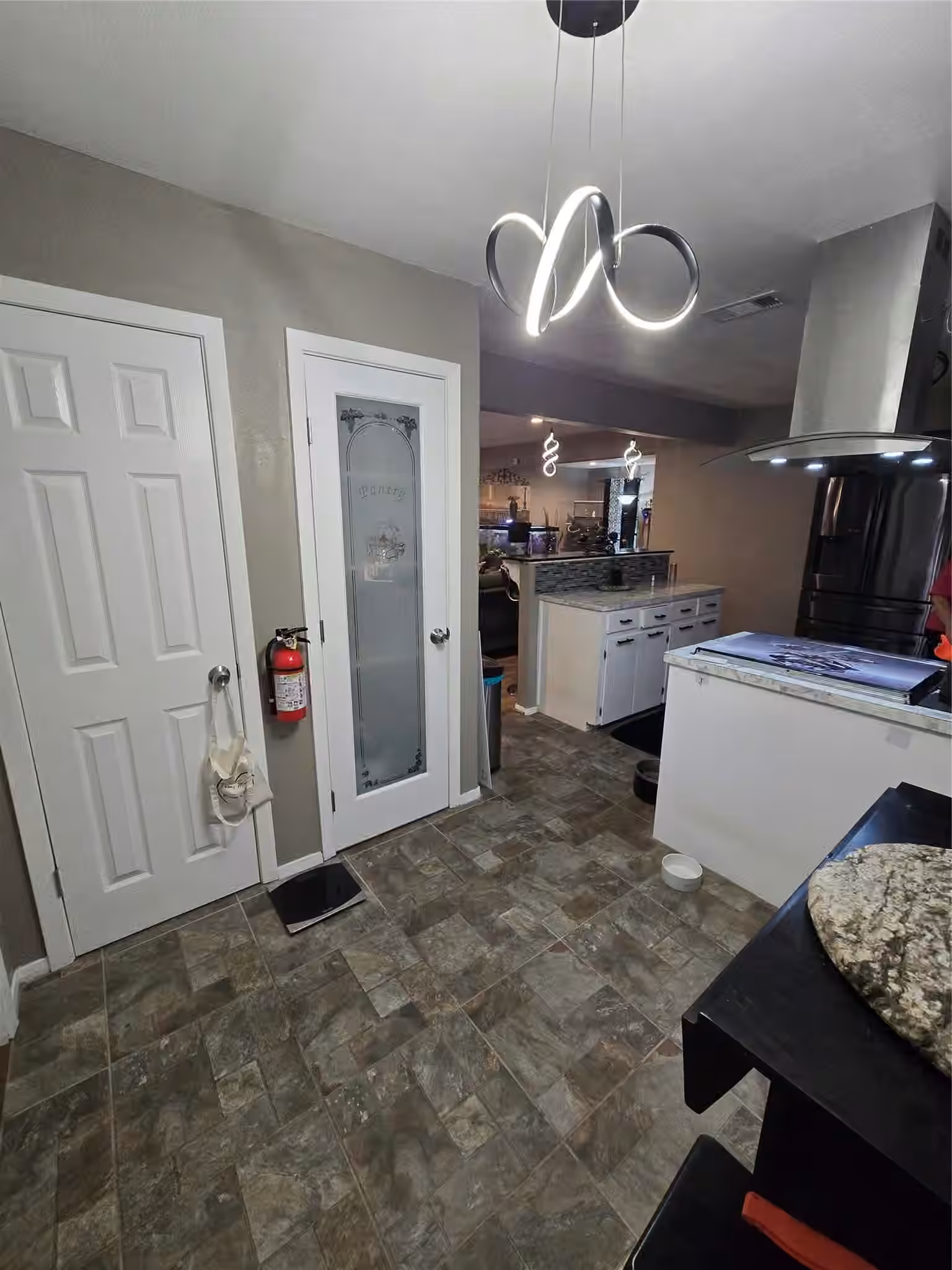 Photo 6 of 105 S Ringgold Street, West Columbia, TX