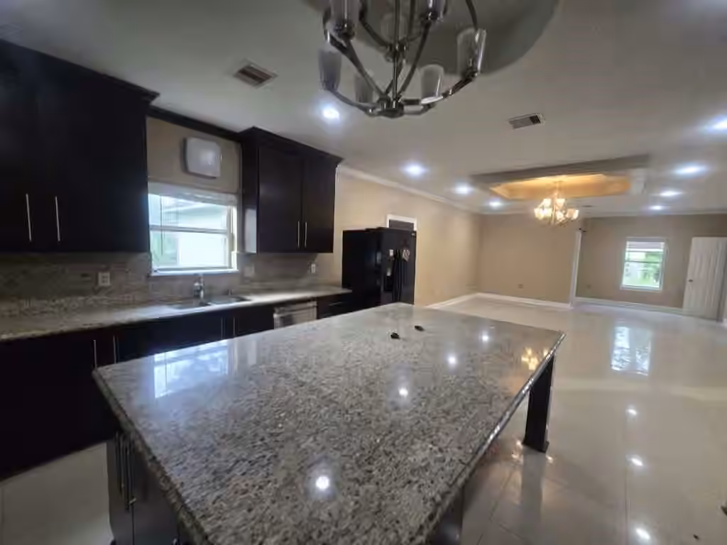 Photo 4 of 11529 Warner Road, Cleveland, TX