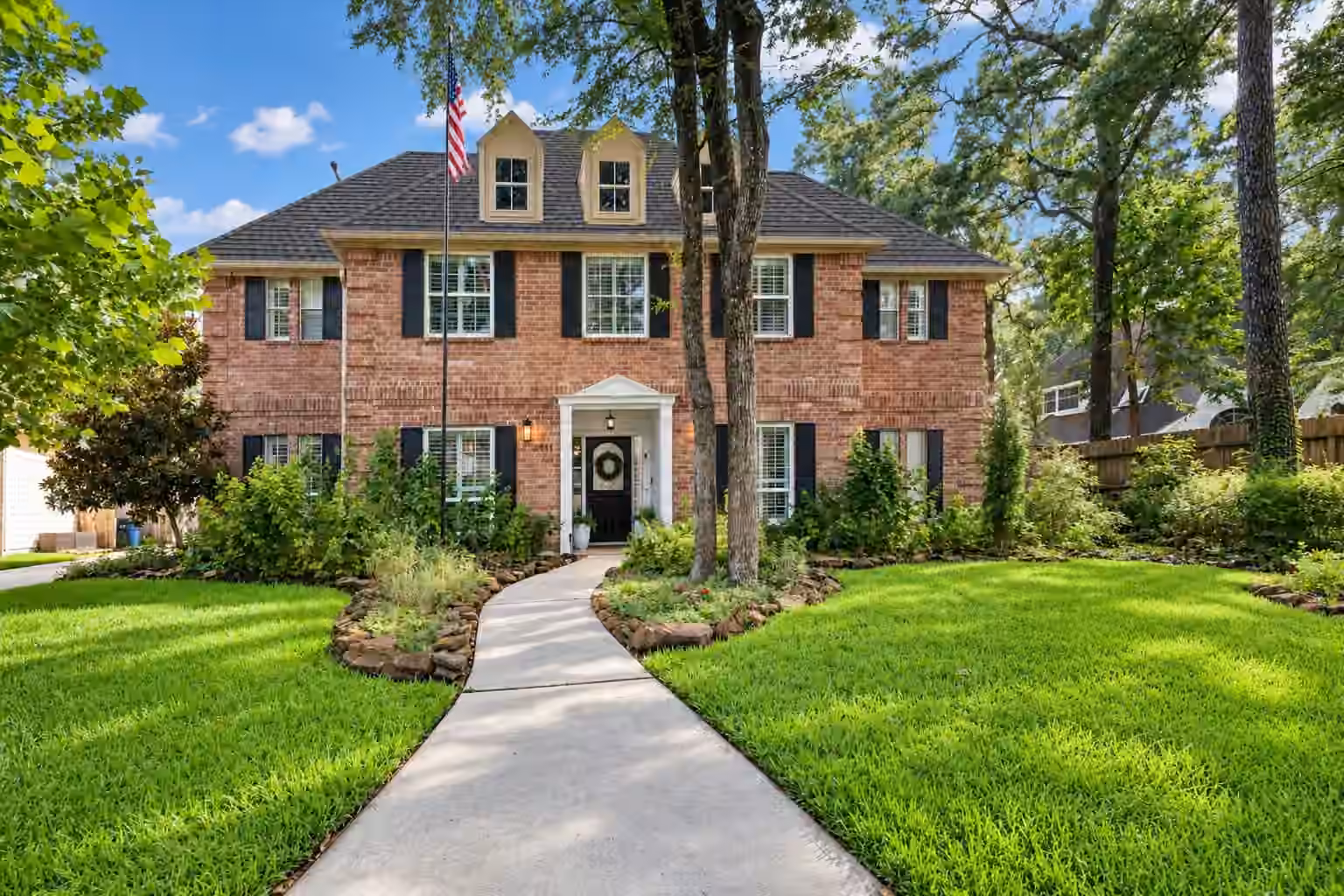 Photo 6 of 2411 Kings Lodge Drive, Kingwood, TX