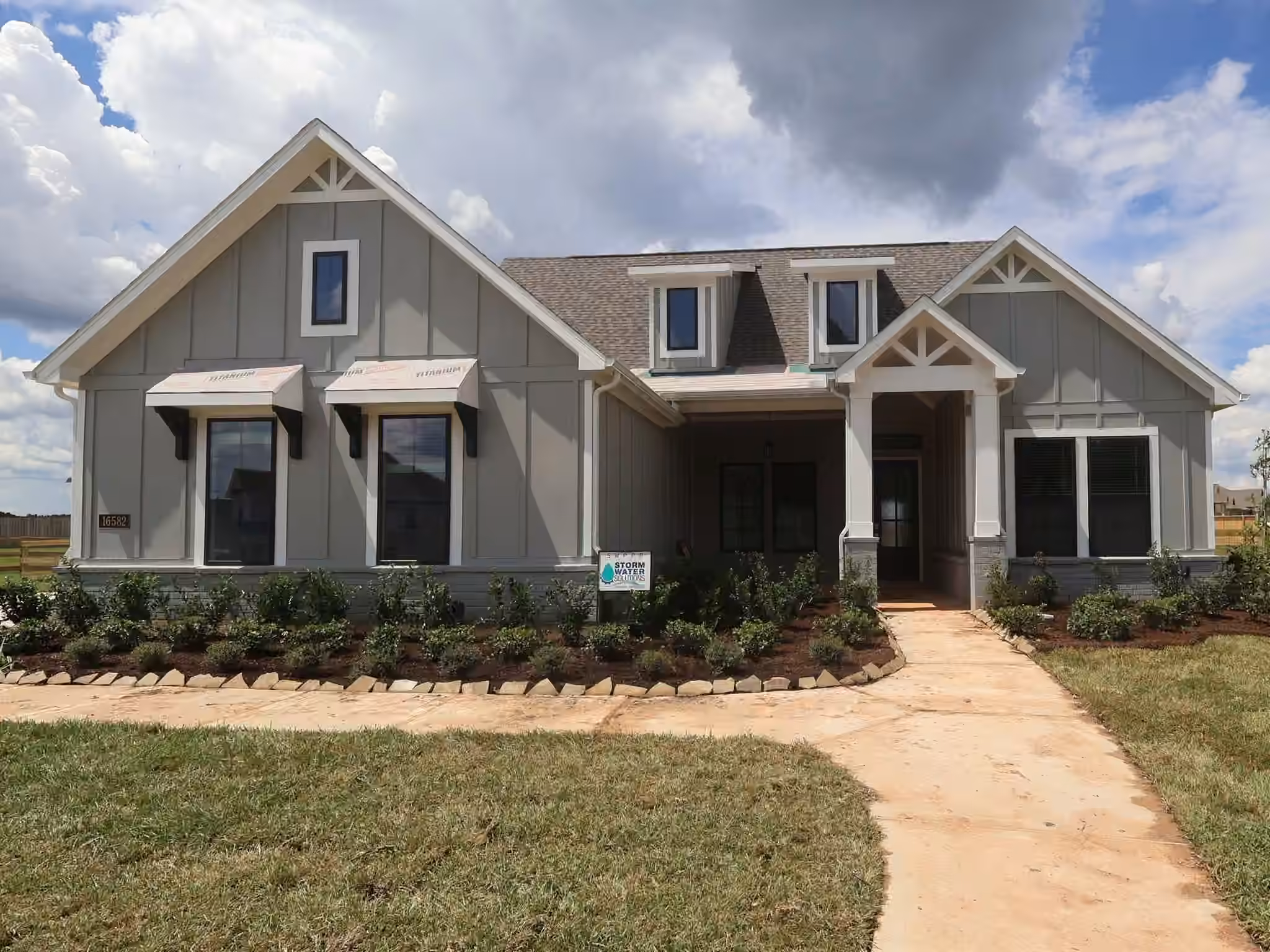 Photo of 16582 Gaines Glen Lane, Montgomery, TX 77316