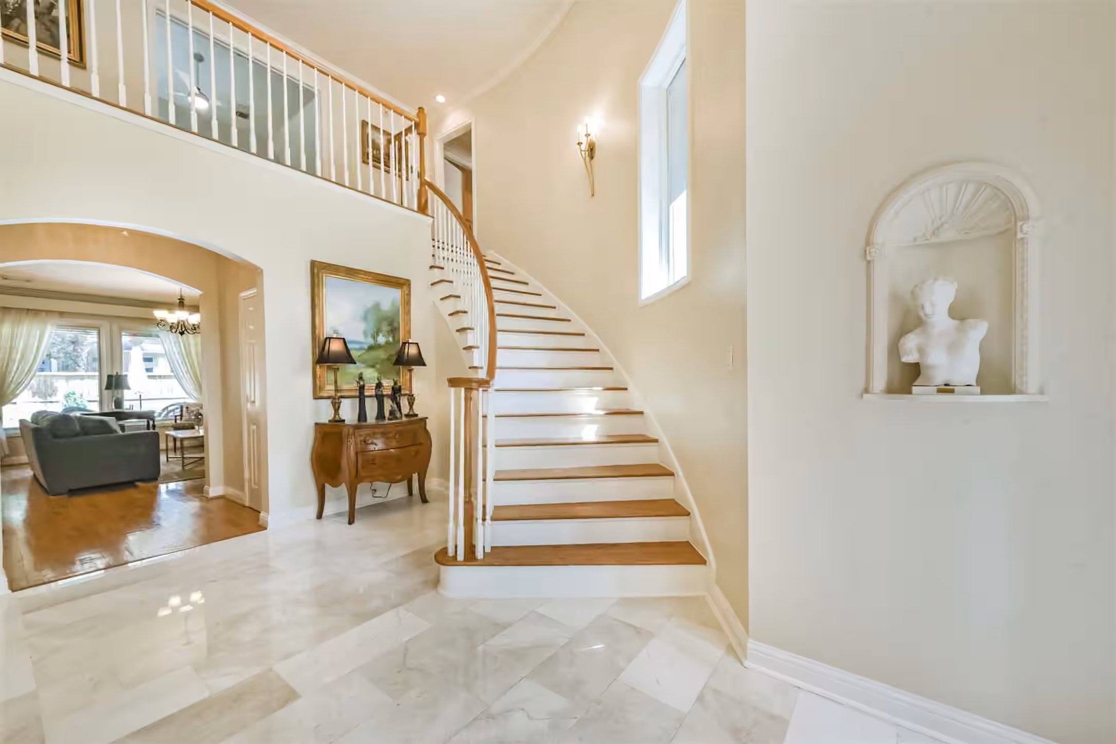 Photo 6 of 5346 Navarro Street, Houston, TX