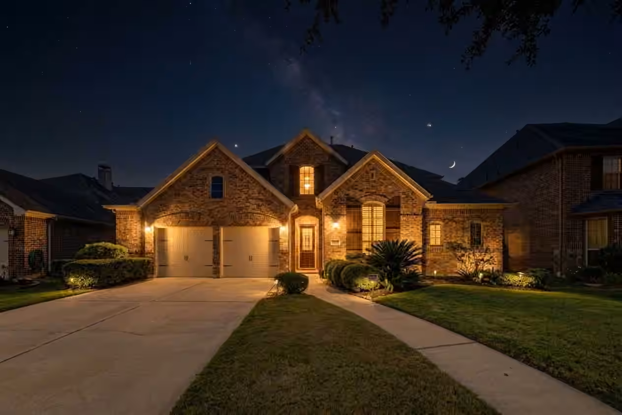 Photo 2 of 4226 Pebble Heights Lane, Sugar Land, TX