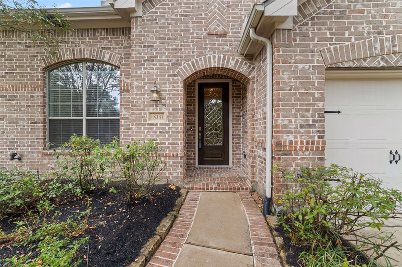 Photo 3 of 18331 First Bend Drive Drive, Cypress, TX