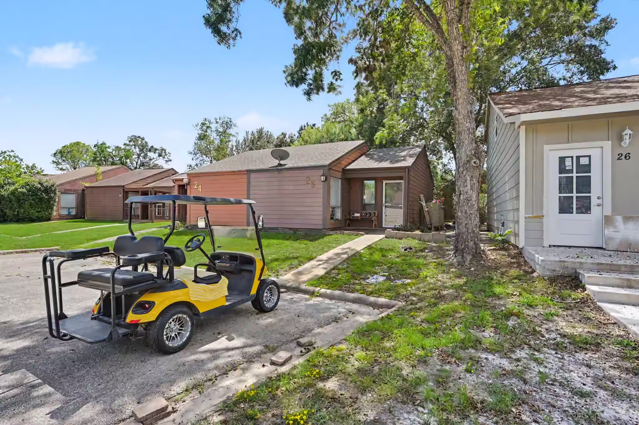 Photo 2 of 25 Townhouse Lane TH25, Trinity, TX