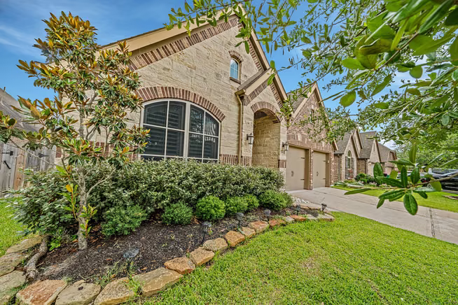 Photo 3 of 23018 Greystone Heritage Lane, Katy, TX
