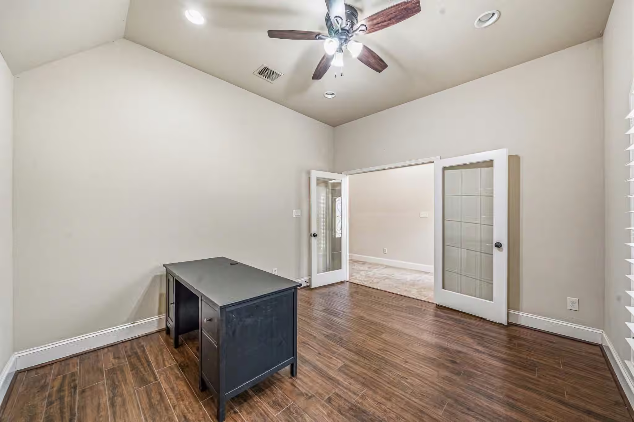 Photo 6 of 23018 Greystone Heritage Lane, Katy, TX