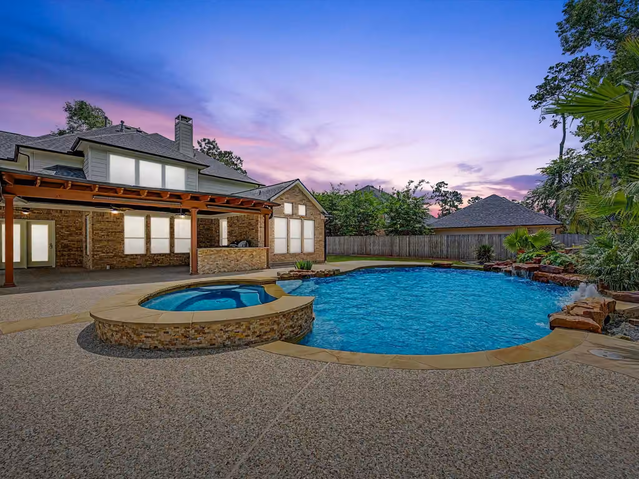 Photo 5 of 13212 Misty Sage Drive, Conroe, TX