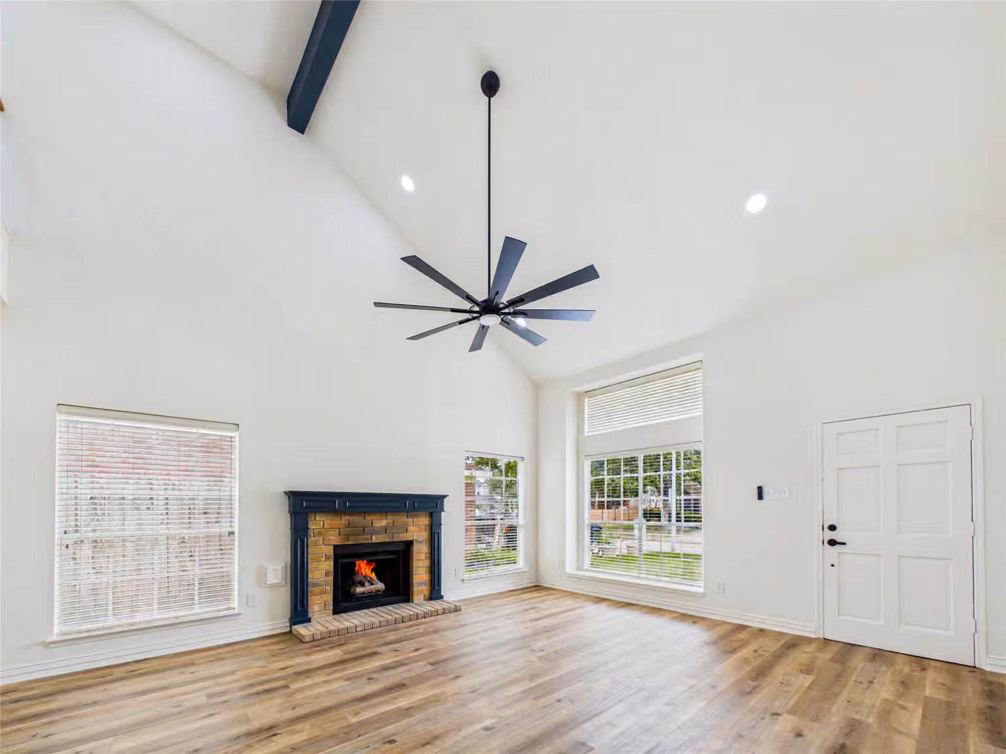 Photo 6 of 1922 Tipperary Drive, Deer Park, TX
