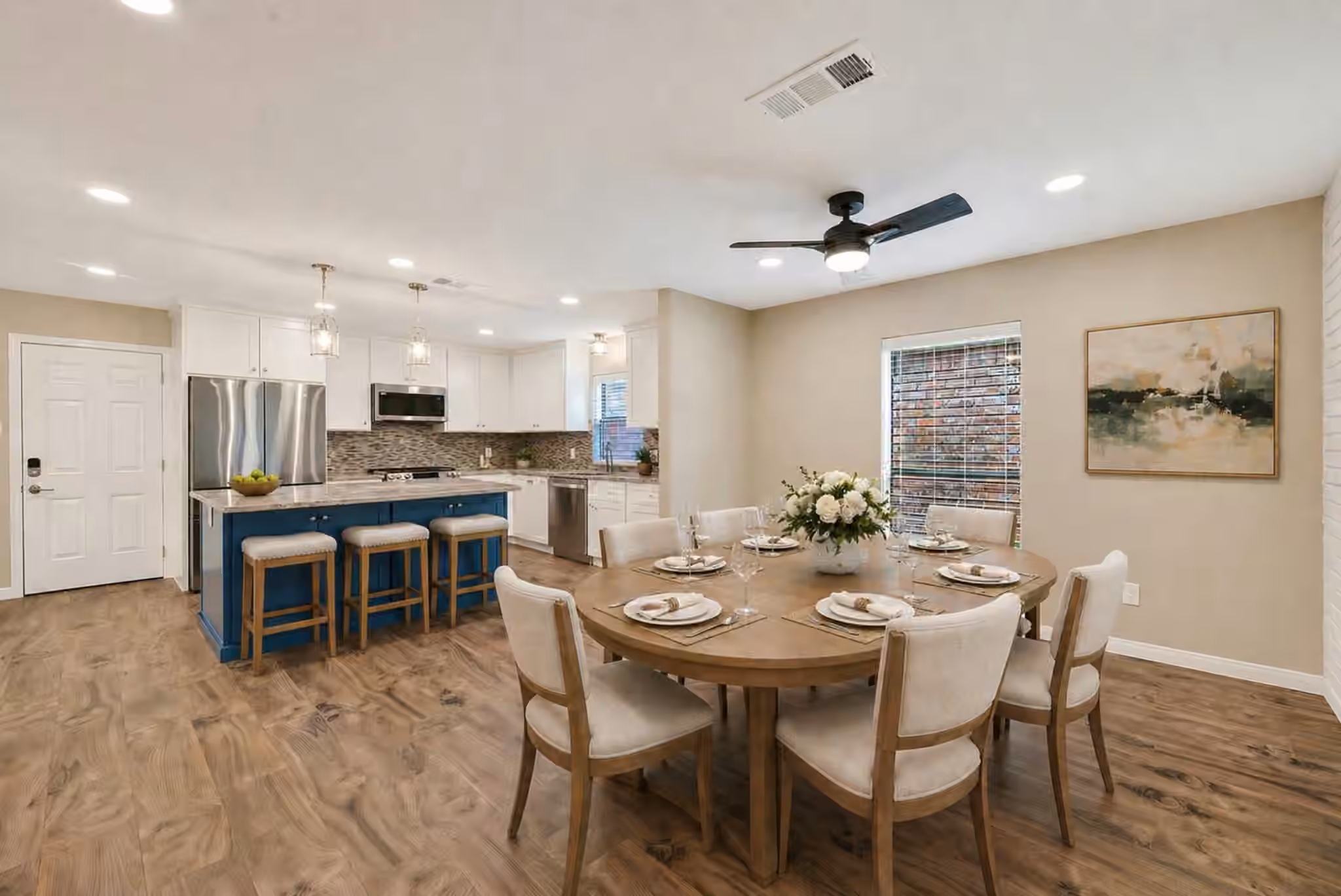 Photo 6 of 1023 Forest Home Drive, Houston, TX