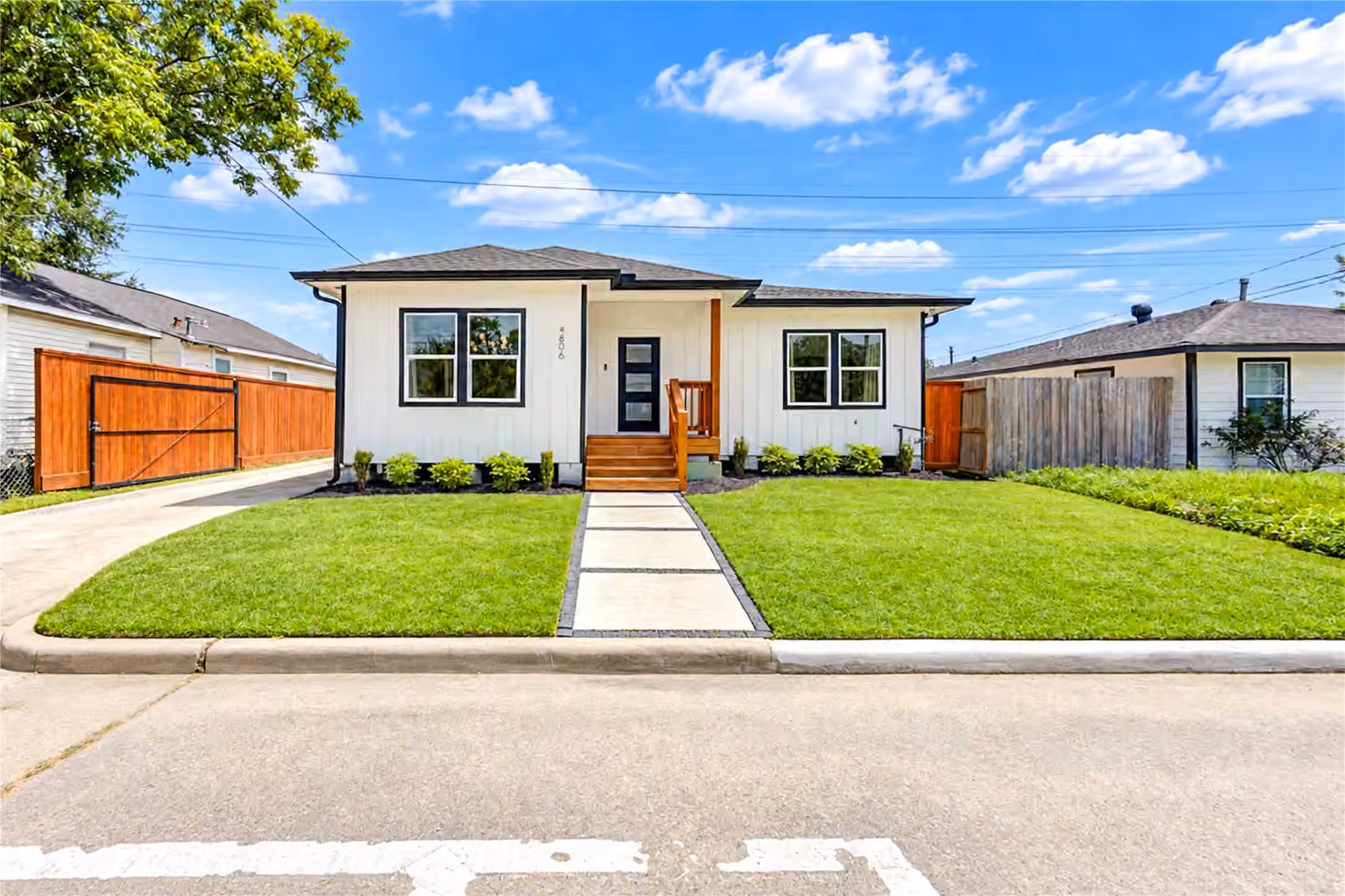 Photo of 4806 Hardy Street, Houston, TX 77009