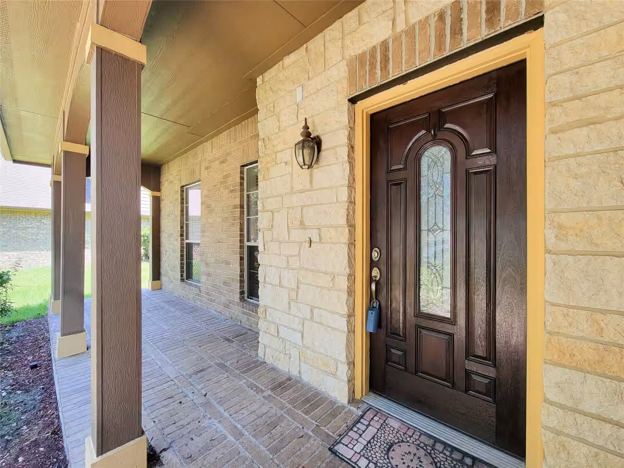 Photo 4 of 8410 Triston Hill Court, Cypress, TX