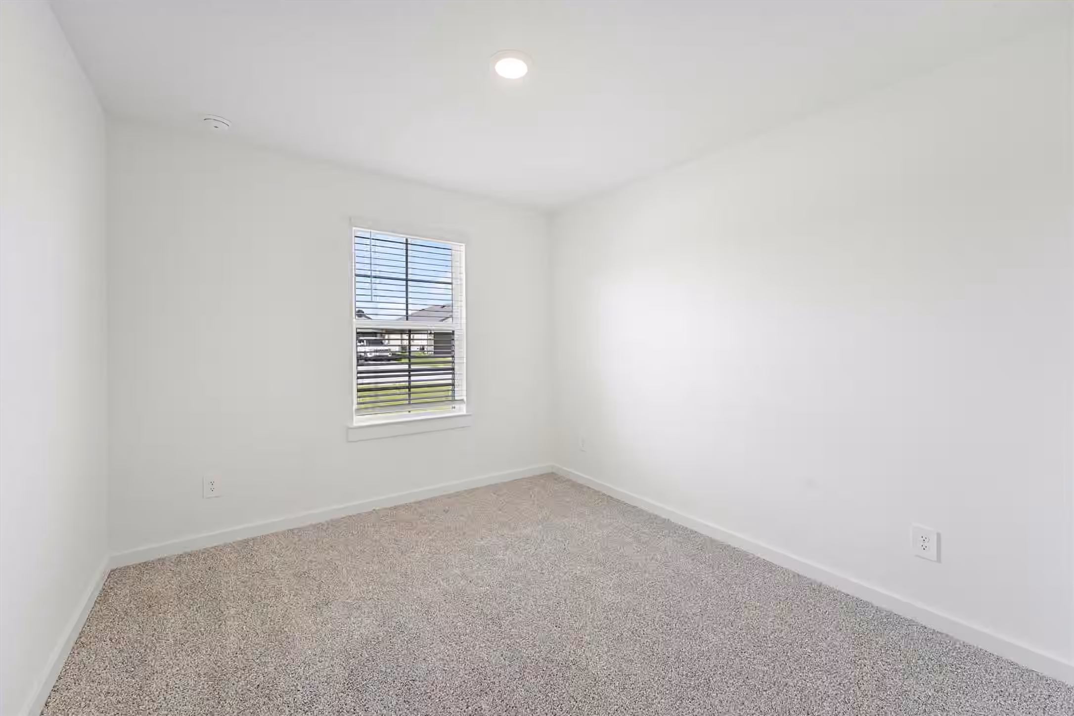 Photo 3 of 1106 Rayburn Drive, Rosharon, TX