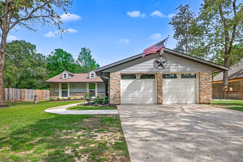 Photo 6 of 26706 N Carrol Lane, Magnolia, TX
