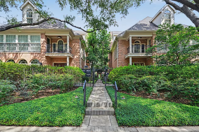 Photo of 1924 South Boulevard C, Houston, TX