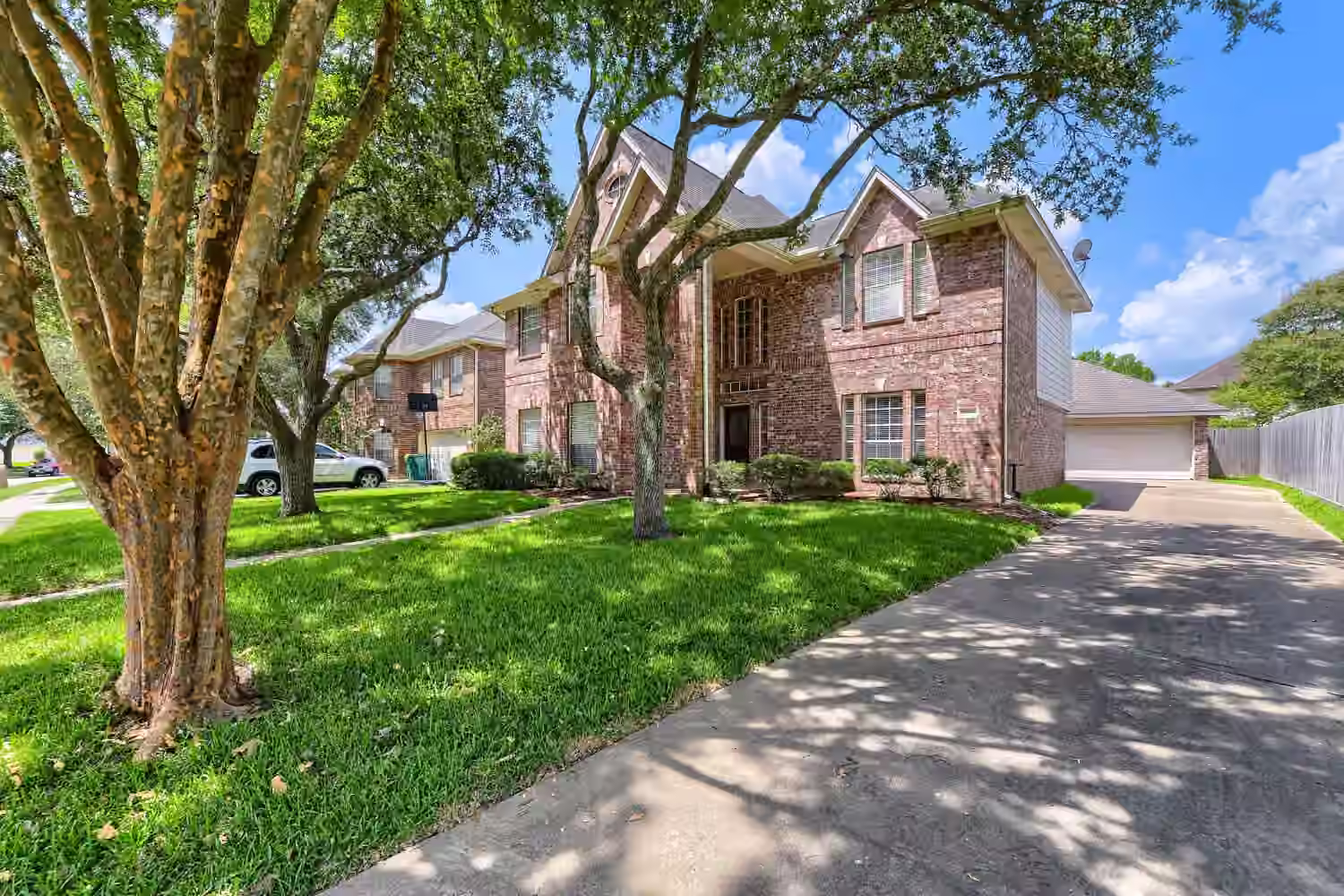 Photo 3 of 2513 La Rochelle Court, Seabrook, TX
