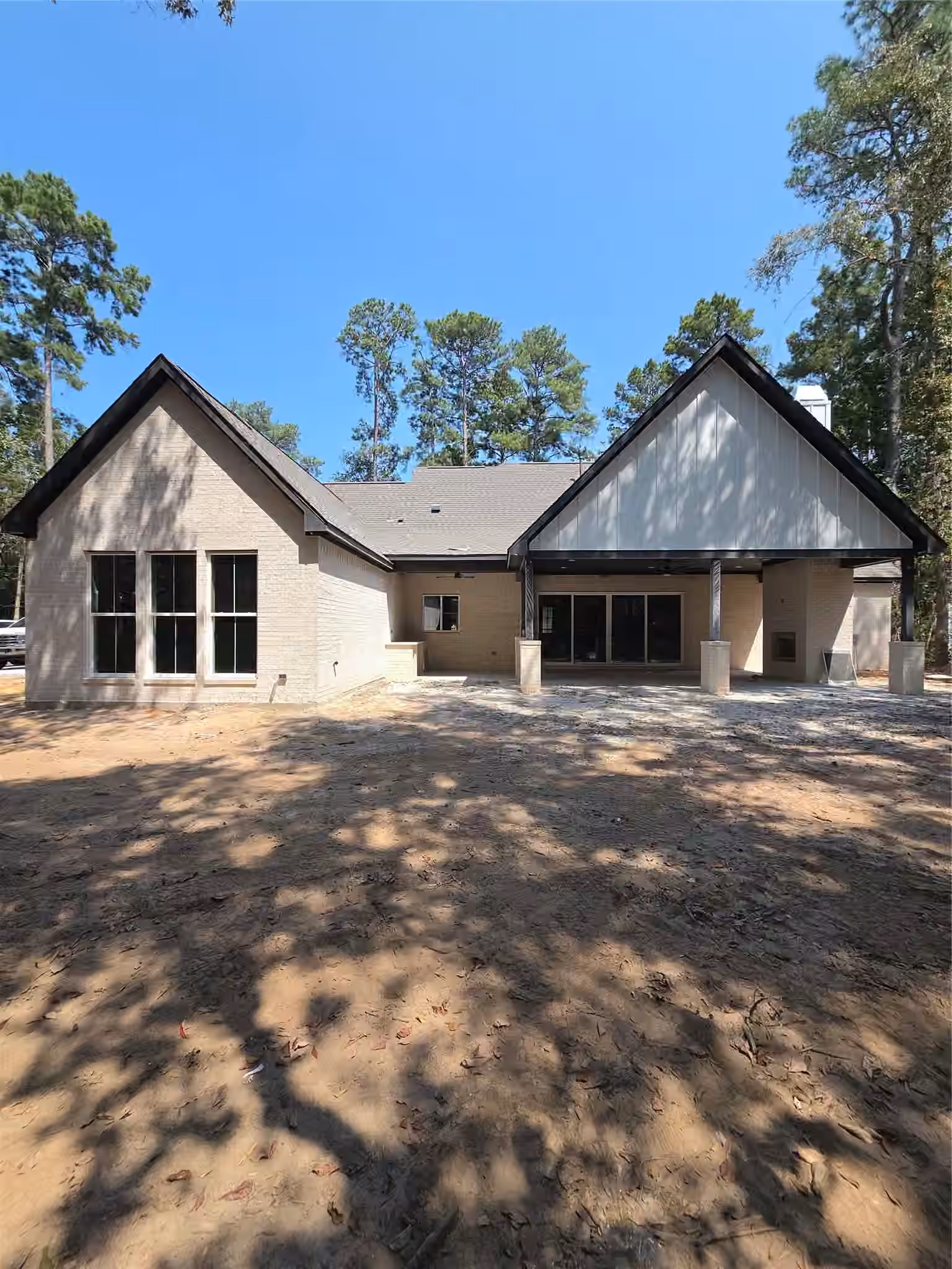 Photo 4 of 207 Creekside, Magnolia, TX