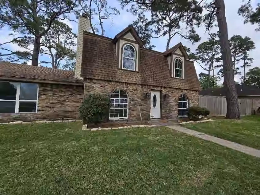 Photo 4 of 7318 Ironwood Lane, Baytown, TX