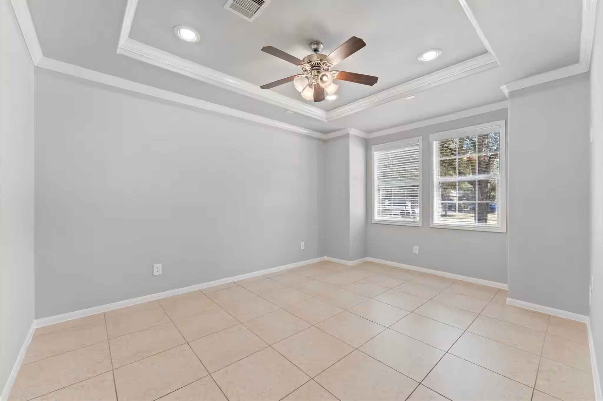 Photo 5 of 24102 Rosalia Court, Richmond, TX