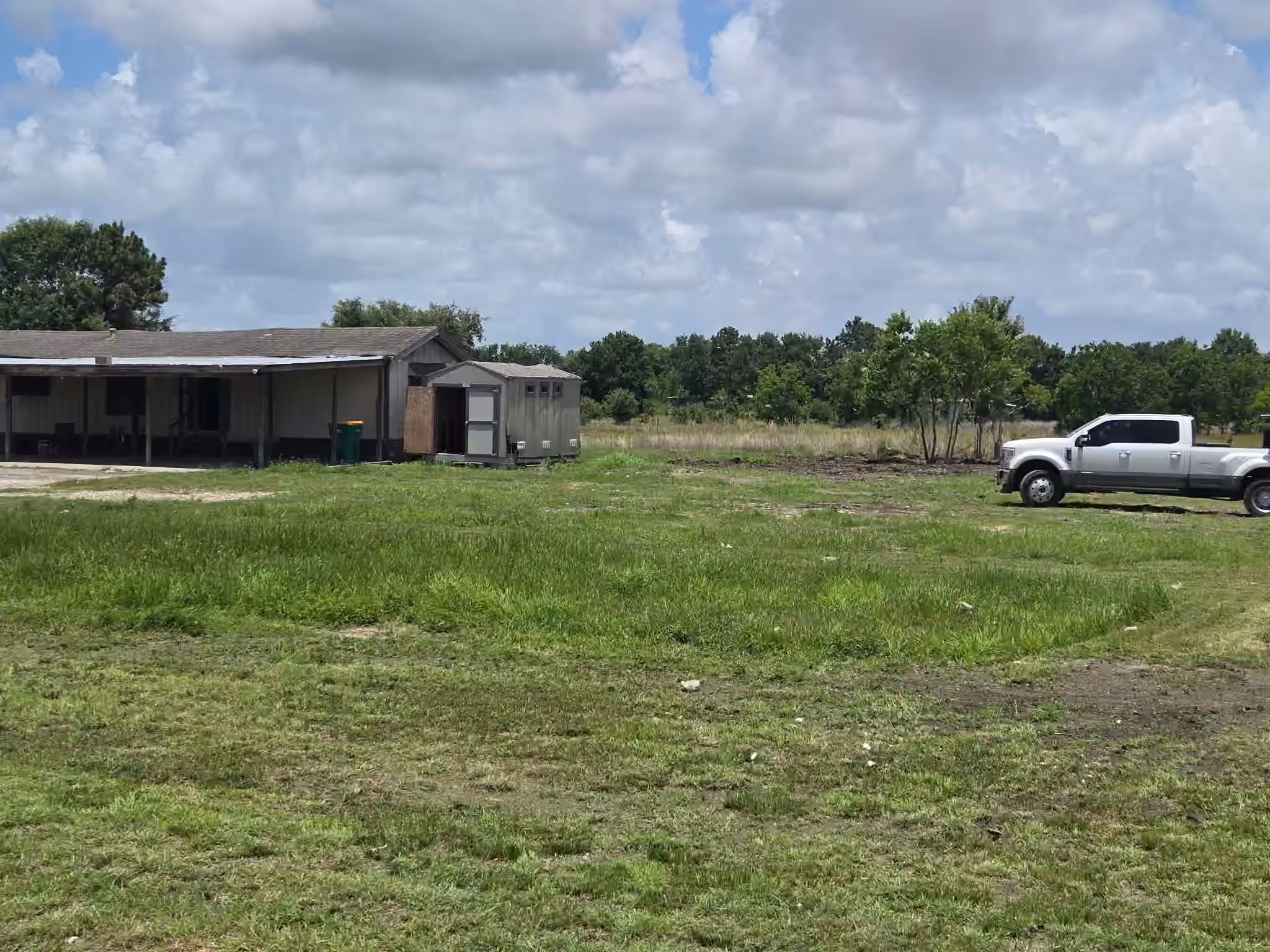 Photo 7 of 8235 County Road 128, Pearland, TX