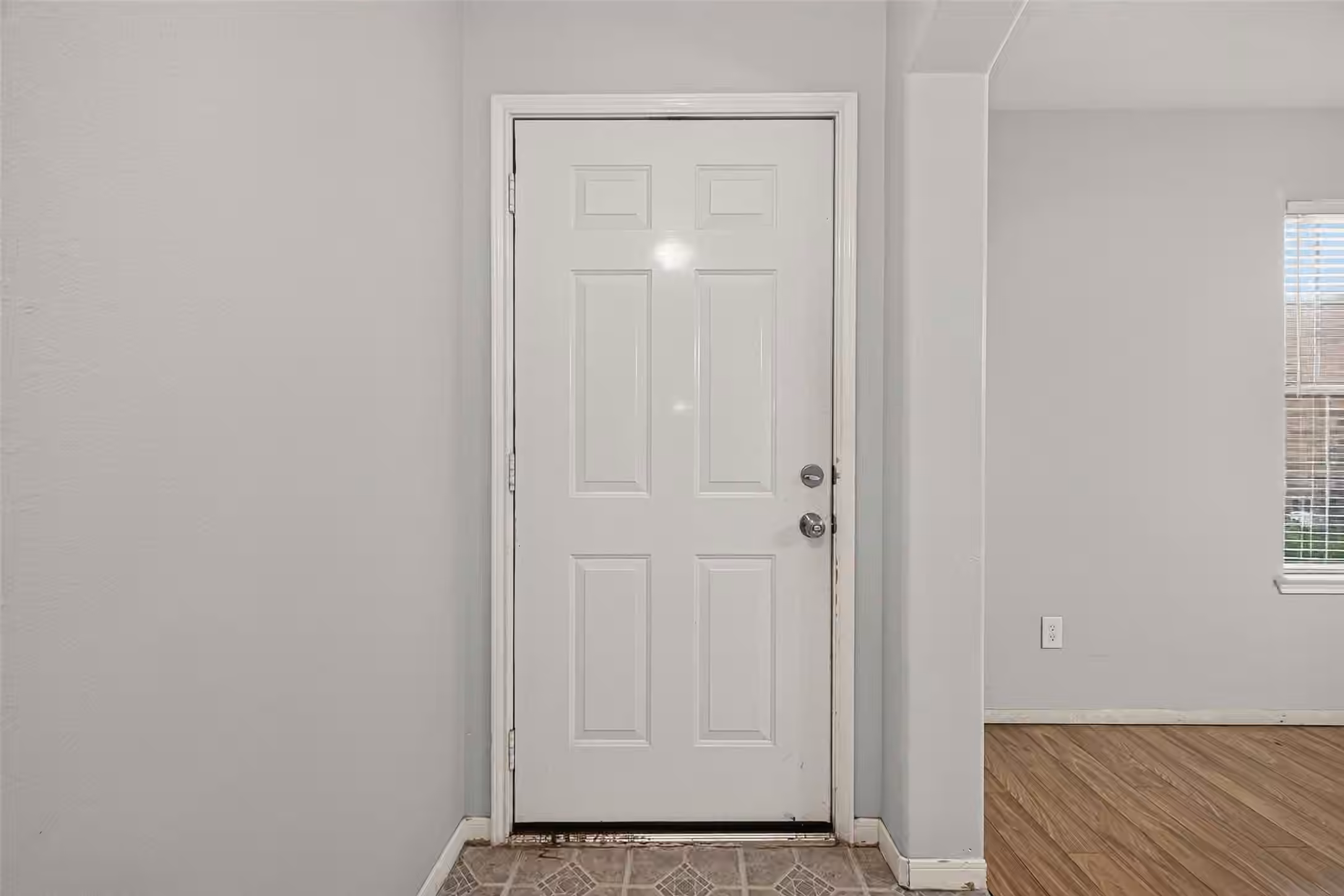 Photo 4 of 10031 Magnolia Way, Houston, TX